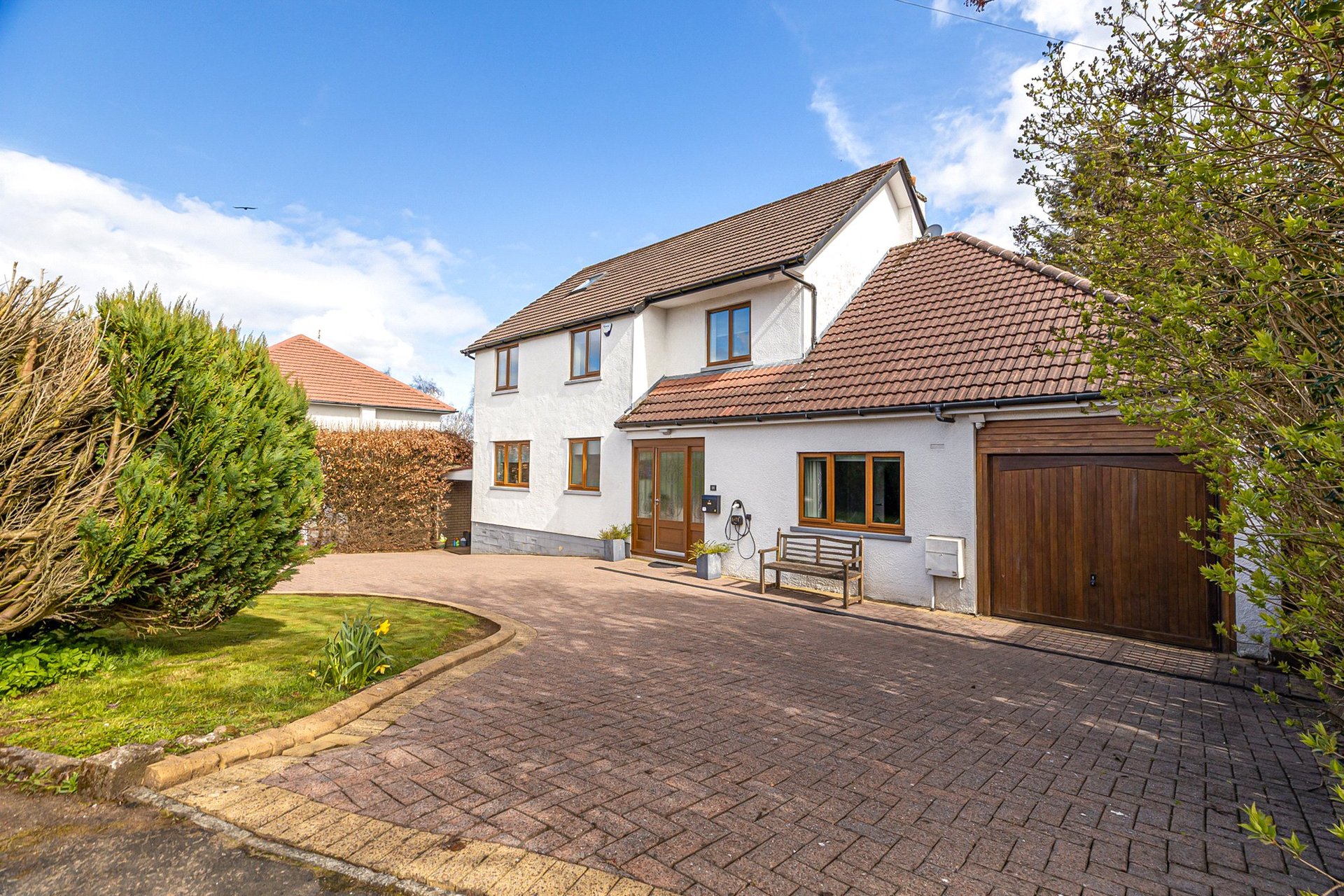 18 Riverside Road, Eaglesham, Glasgow, G76 0DF - Picture #2