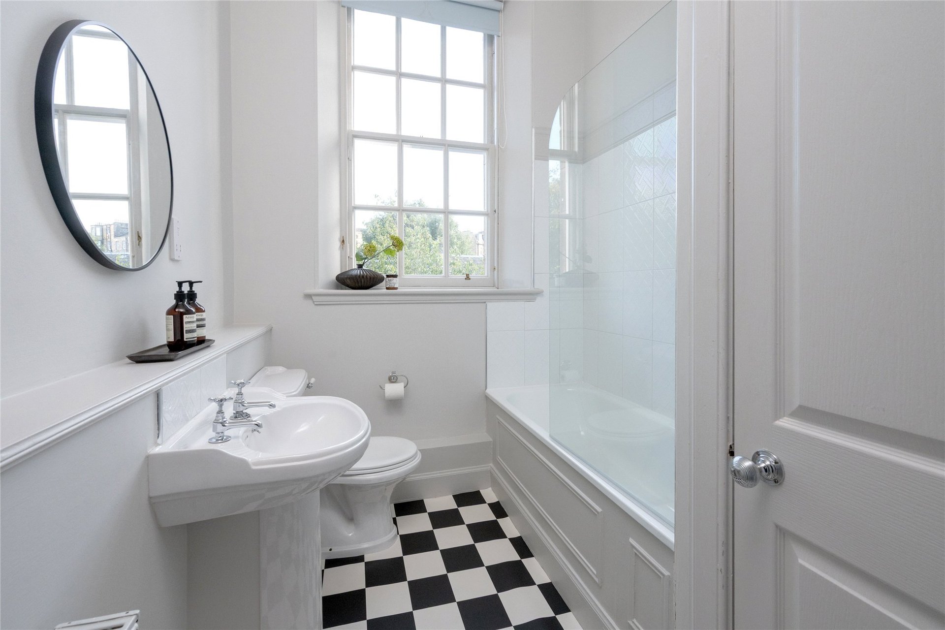15/2 Carlton Terrace, Edinburgh, EH7 5DD - Picture #29