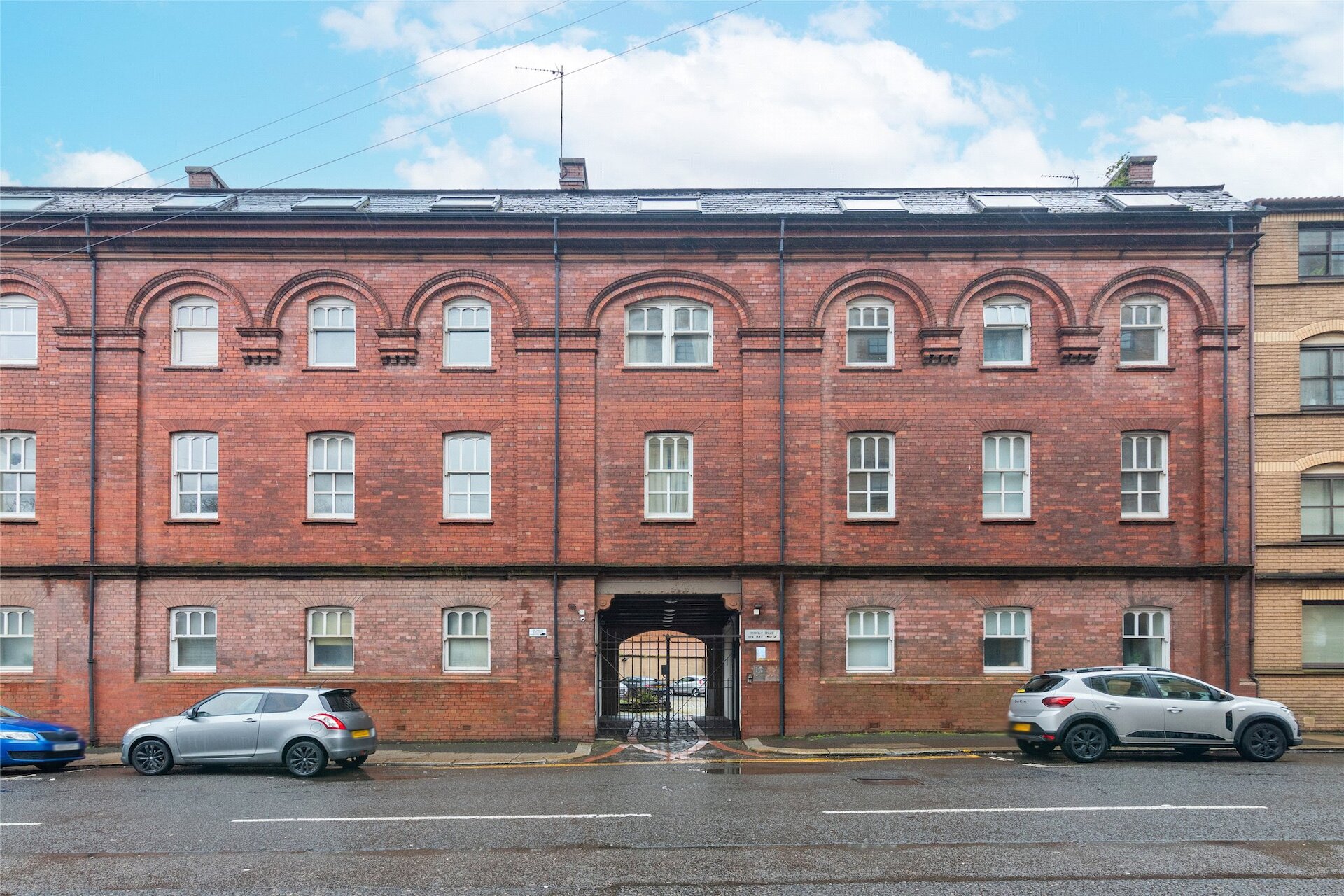 Flat 5, 174 Bell Street, Merchant City, Glasgow, G4 0TG - Picture #1