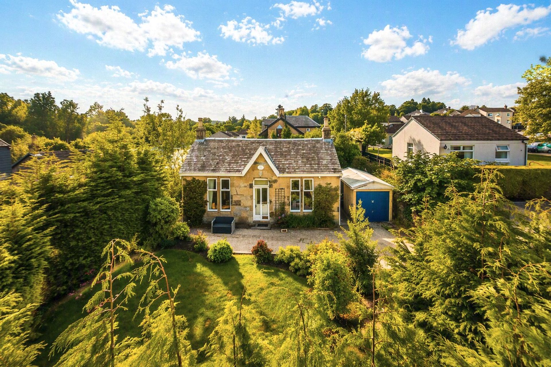 14 Iddesleigh Avenue, Milngavie, G62 8NT - Picture #31