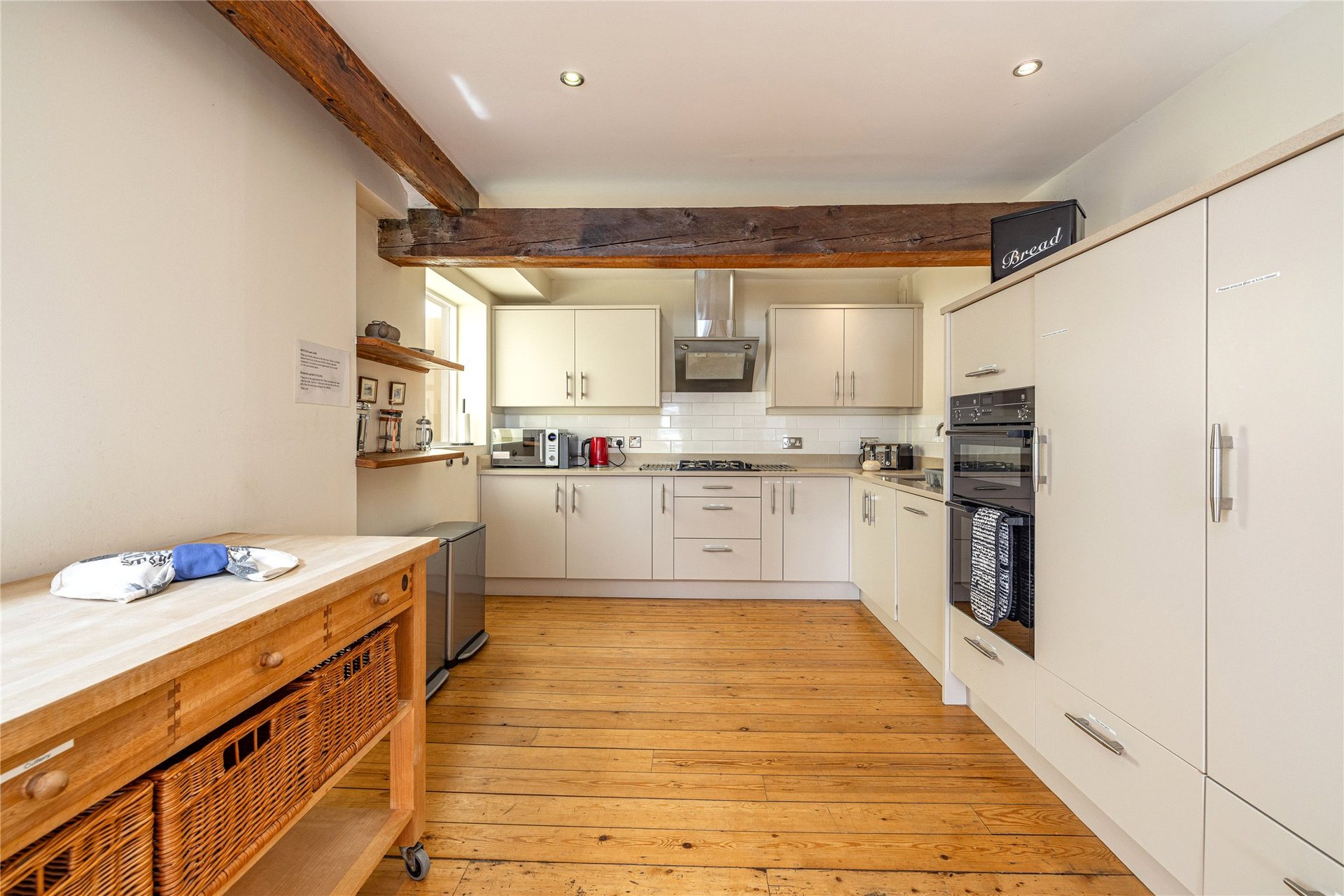 6 Pier Maltings, Pier Road, Berwick Upon Tweed, Northumberland, TD15 1JB - Picture #4