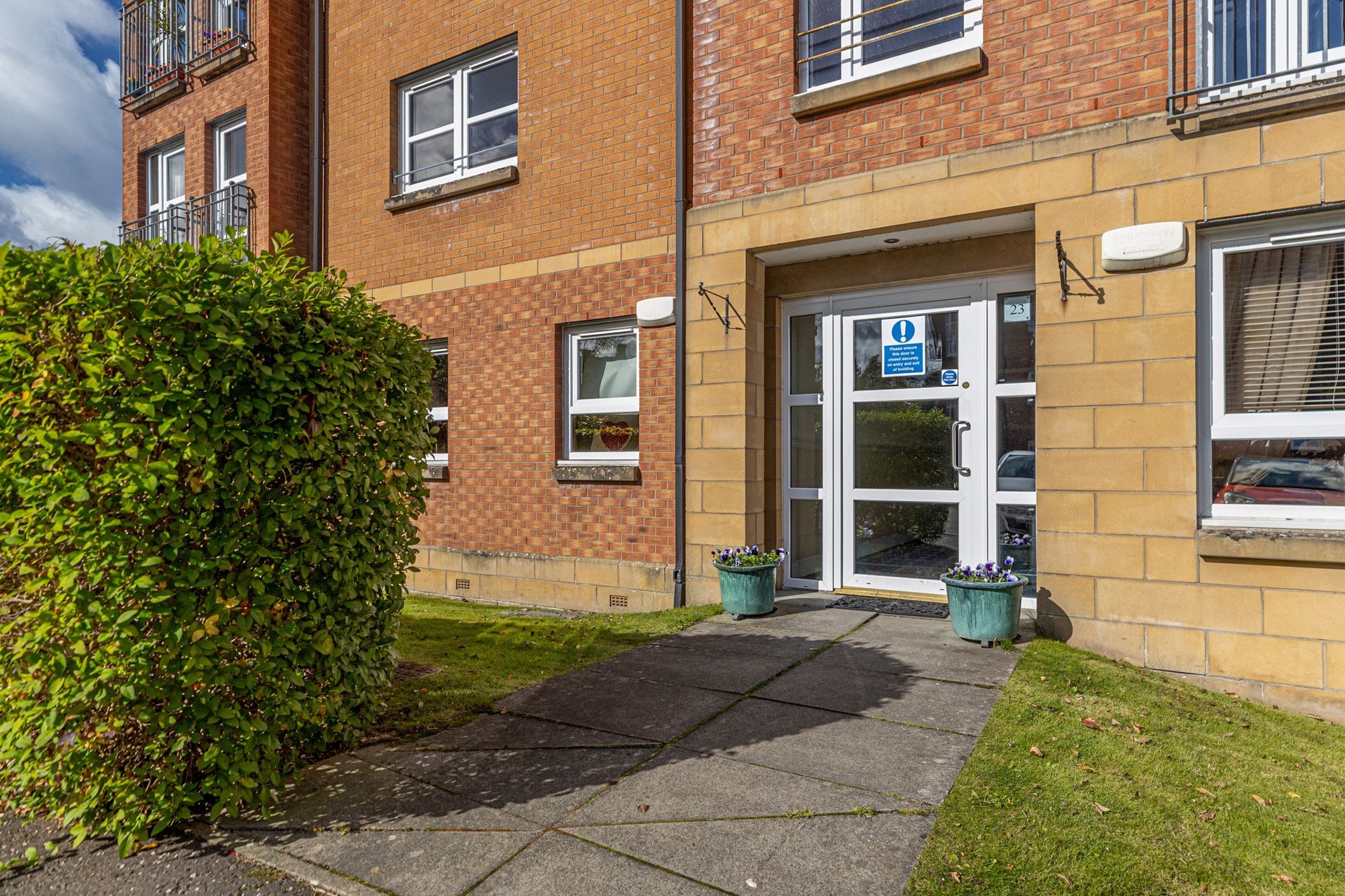 Flat 3/2, 23 St Helens Gardens, Langside, Glasgow, G41 3DG - Picture #2