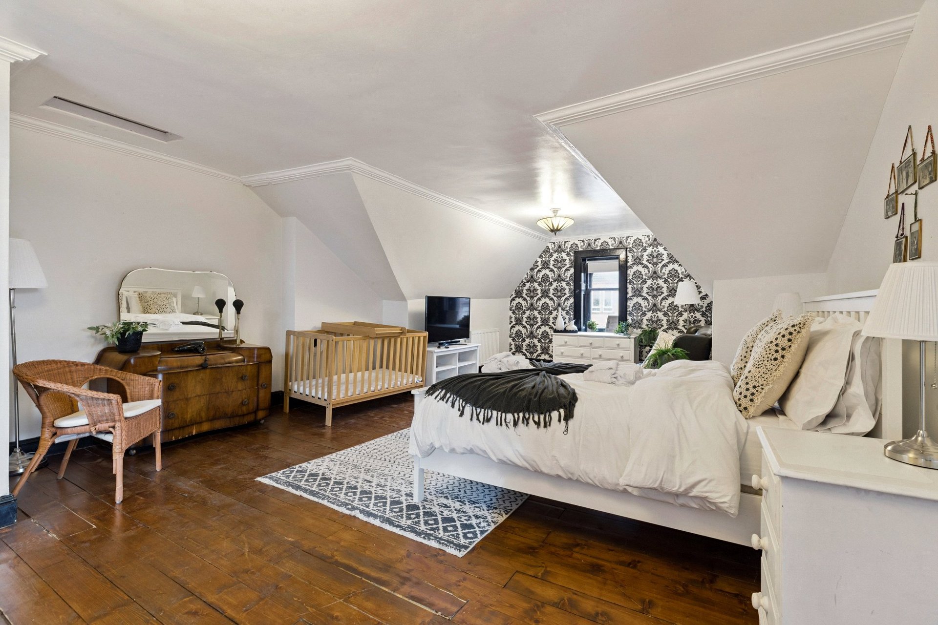 216 Broomhill Drive, Broomhill, Glasgow, G11 7QB - Picture #54