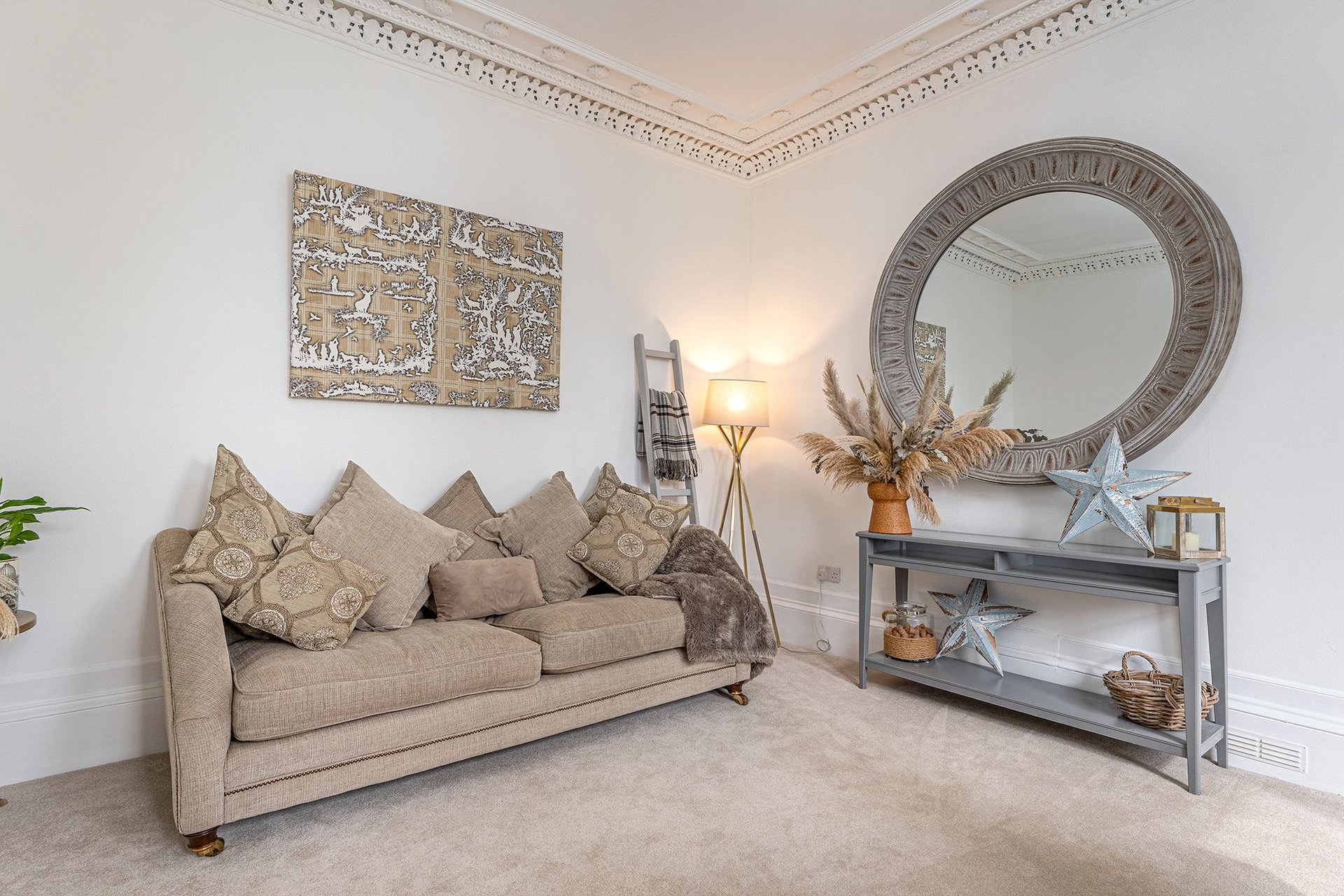 Yew Tree House, 38 Braehead Road, Thorntonhall, Glasgow, G74 5AQ - Picture #11