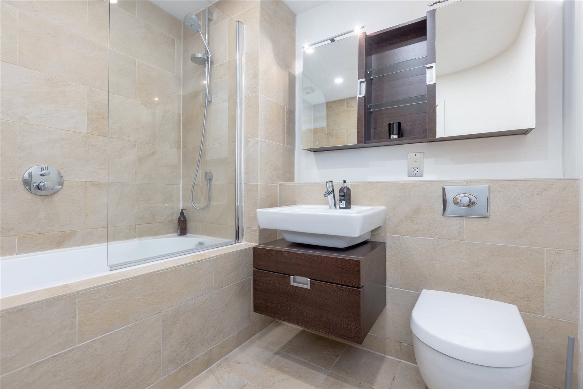 Flat 13, 16 Simpson Loan, Edinburgh, Midlothian, EH3 9BB - Picture #12
