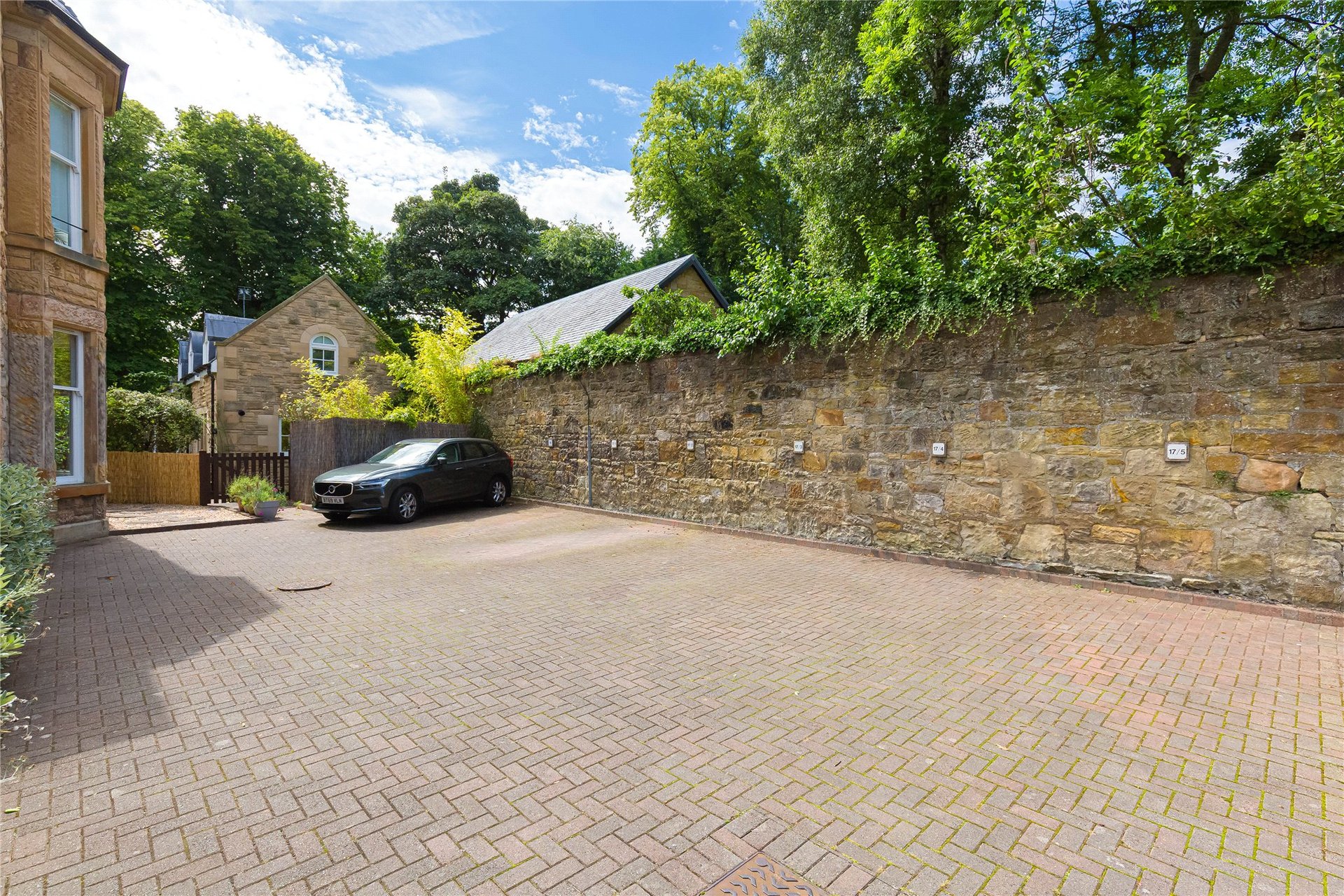 17/1 Strathearn Place, Greenhill, Edinburgh, EH9 2AL - Picture #21