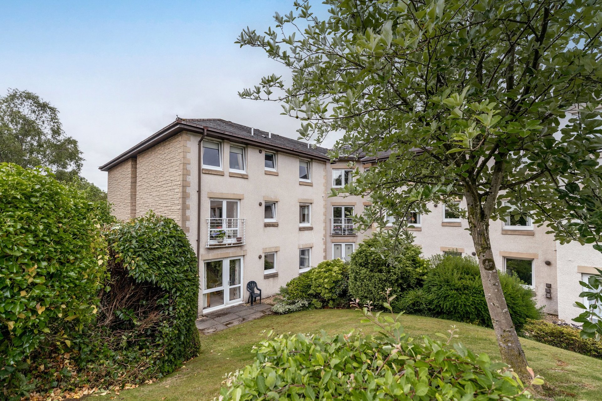 Flat 31, Fairview Court, 46 Main Street, Milngavie, G62 6BU - Picture #2