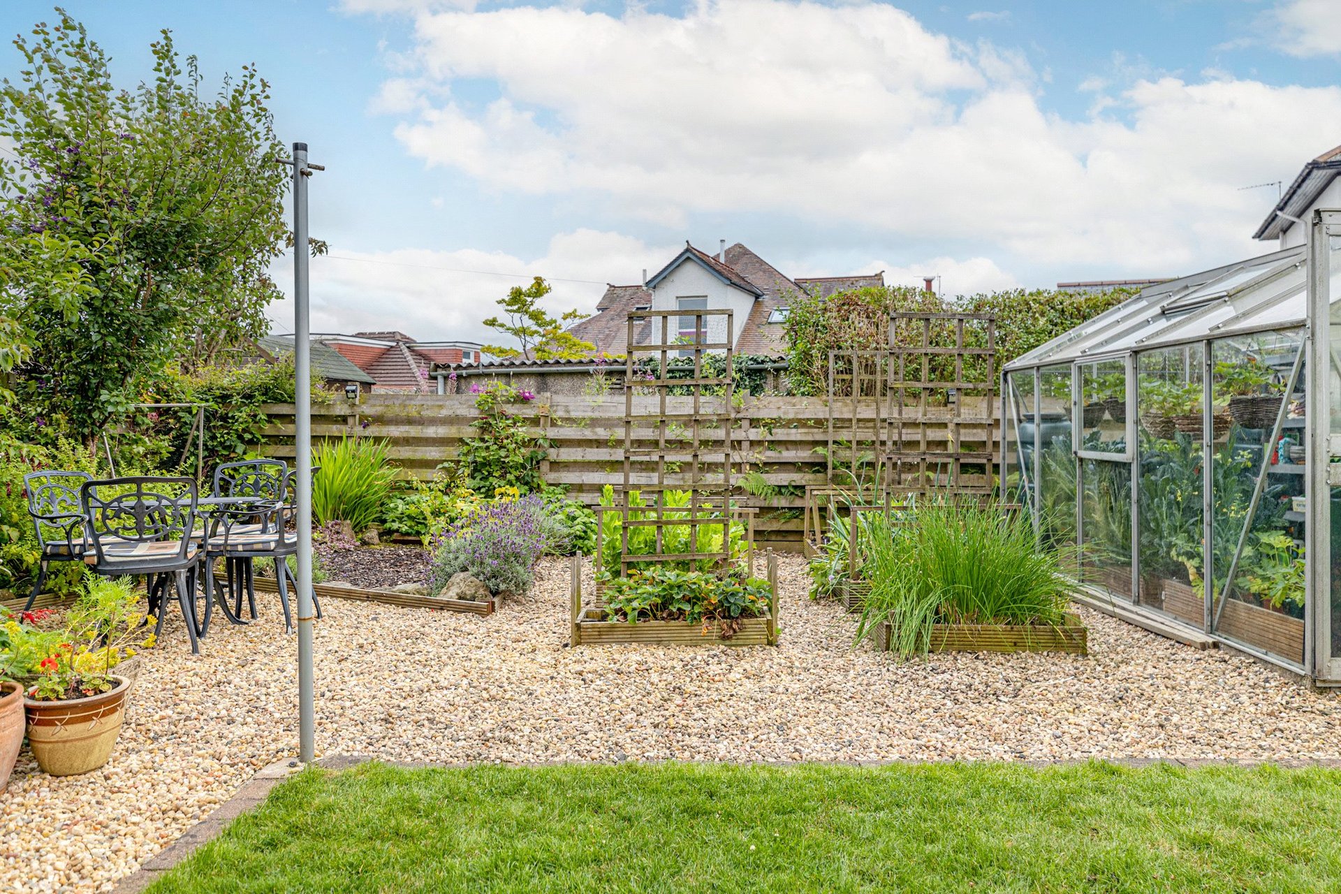 13 Vivian Avenue, Milngavie, G62 6DW - Picture #41