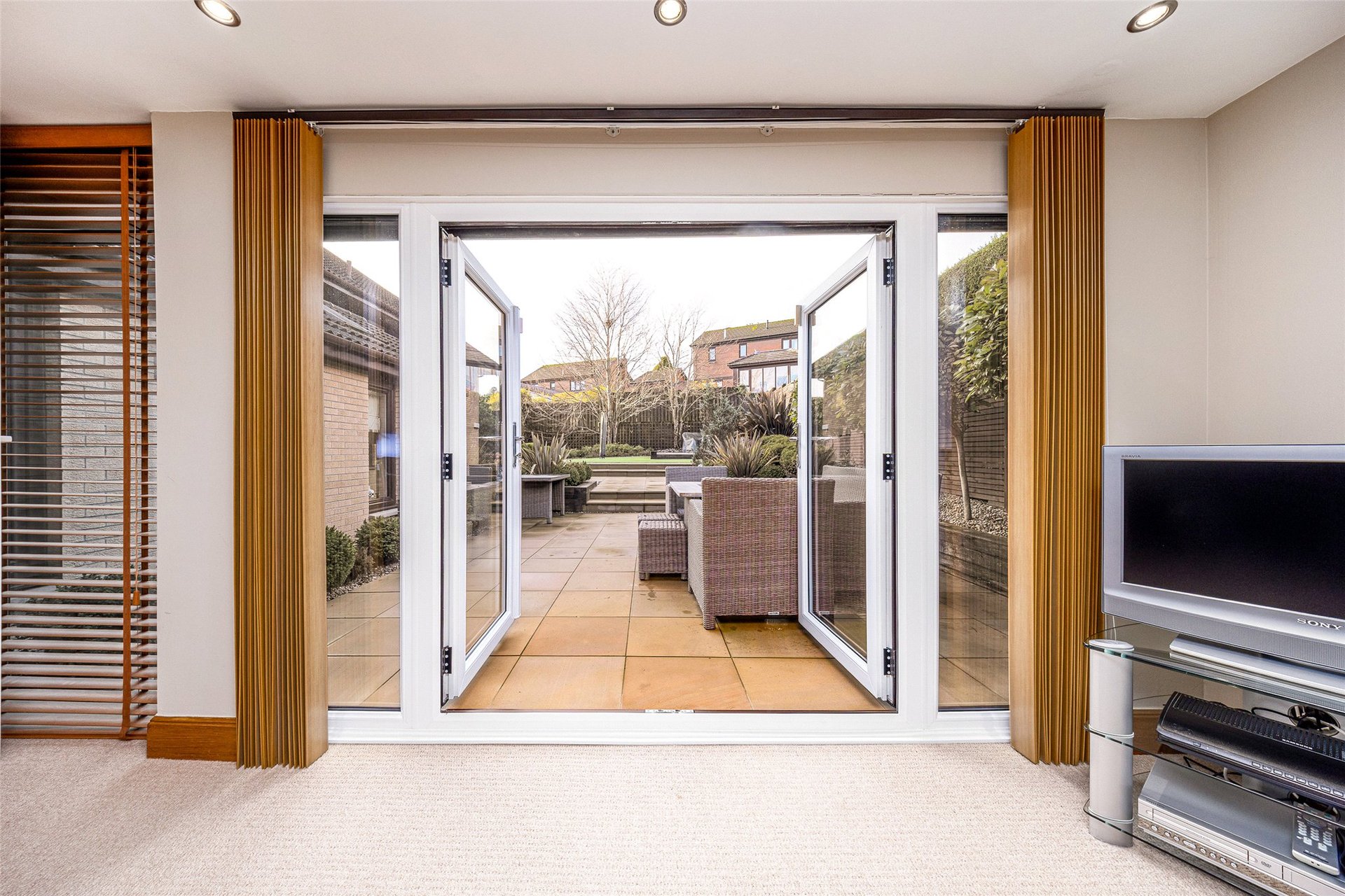 14 Paterson Place, Bearsden, G61 4RU - Picture #42