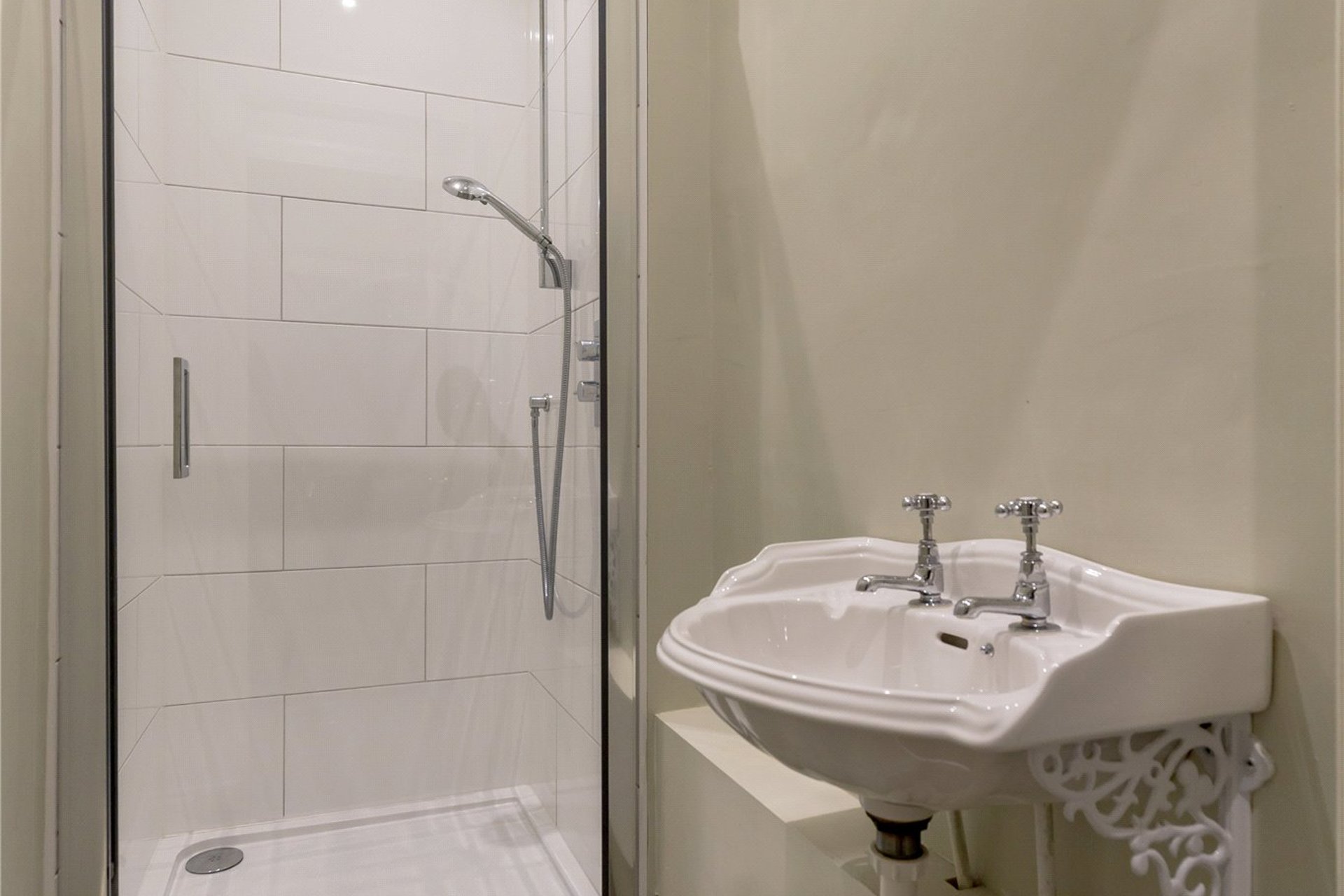 1a Gloucester Place, Edinburgh, EH3 6EE - Picture #25
