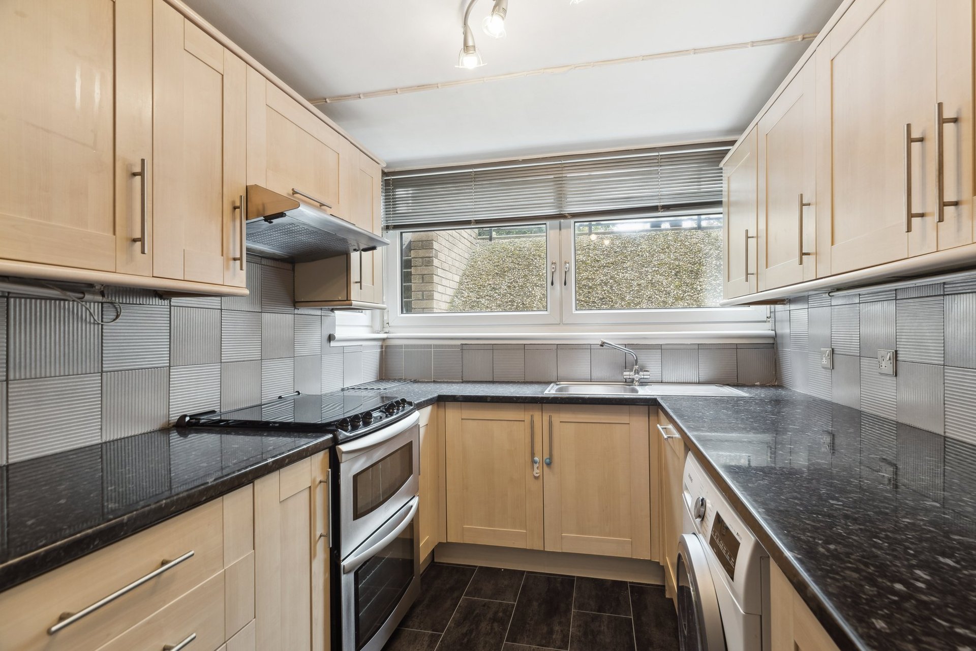 Flat 1, Bute Court, 30 Dirleton Drive, Glasgow, Glasgow City, G41 3BQ - Picture #5
