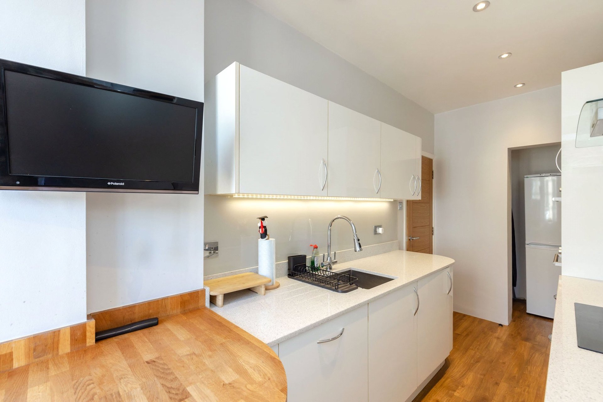 252/4 Canongate, Edinburgh, EH8 8AA - Picture #6