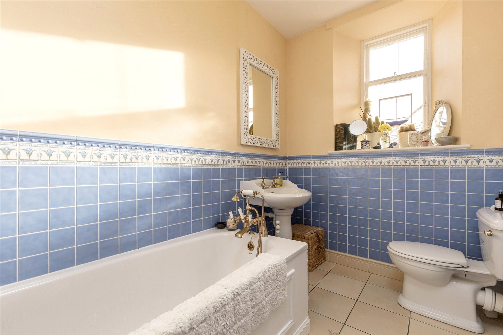 Flat 2F, 11 Royal Circus, Edinburgh, Midlothian, EH3 6TL - Picture #12