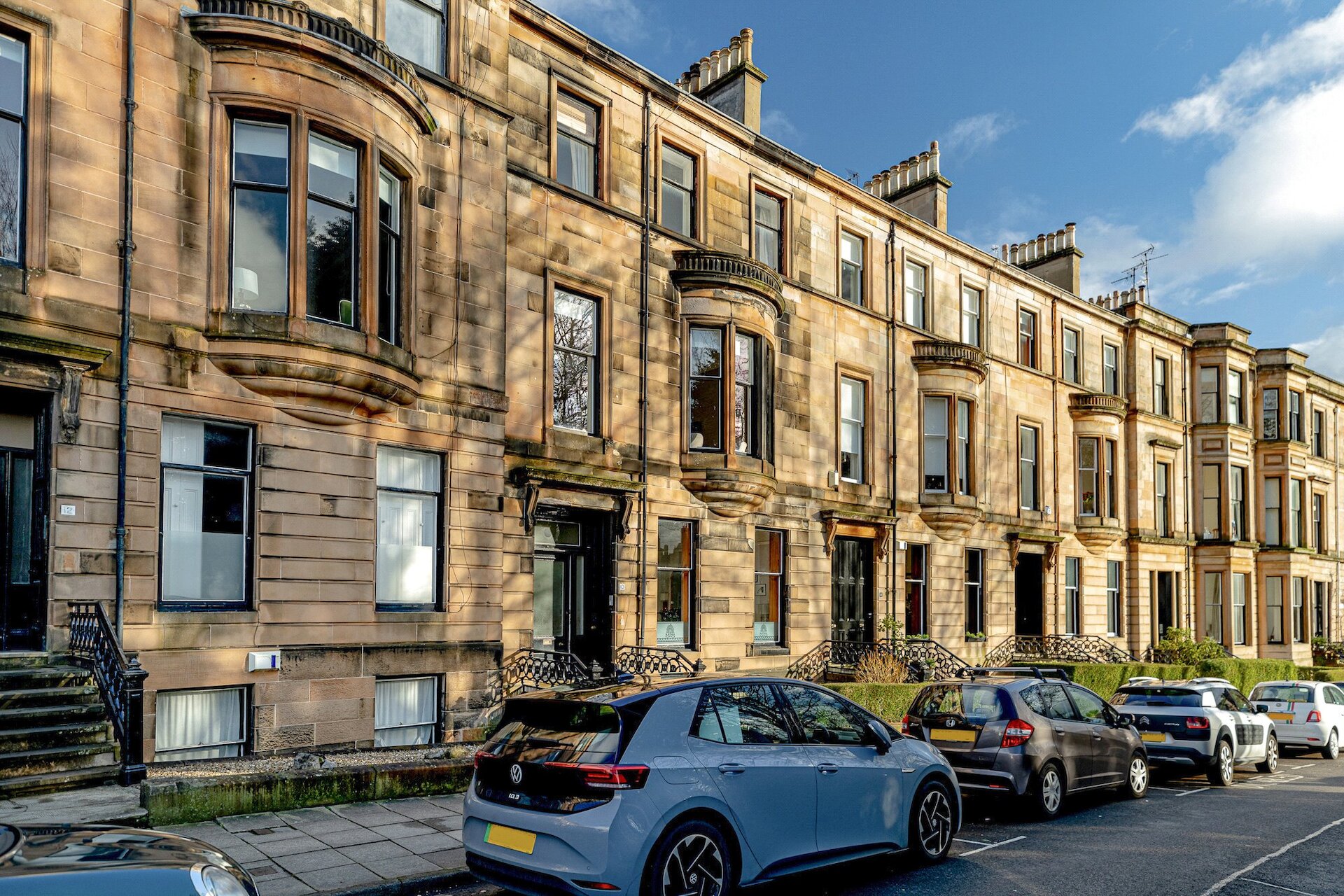 Flat 1, 10 Victoria Crescent Road, Dowanhill, Glasgow, G12 9DB - Picture #2