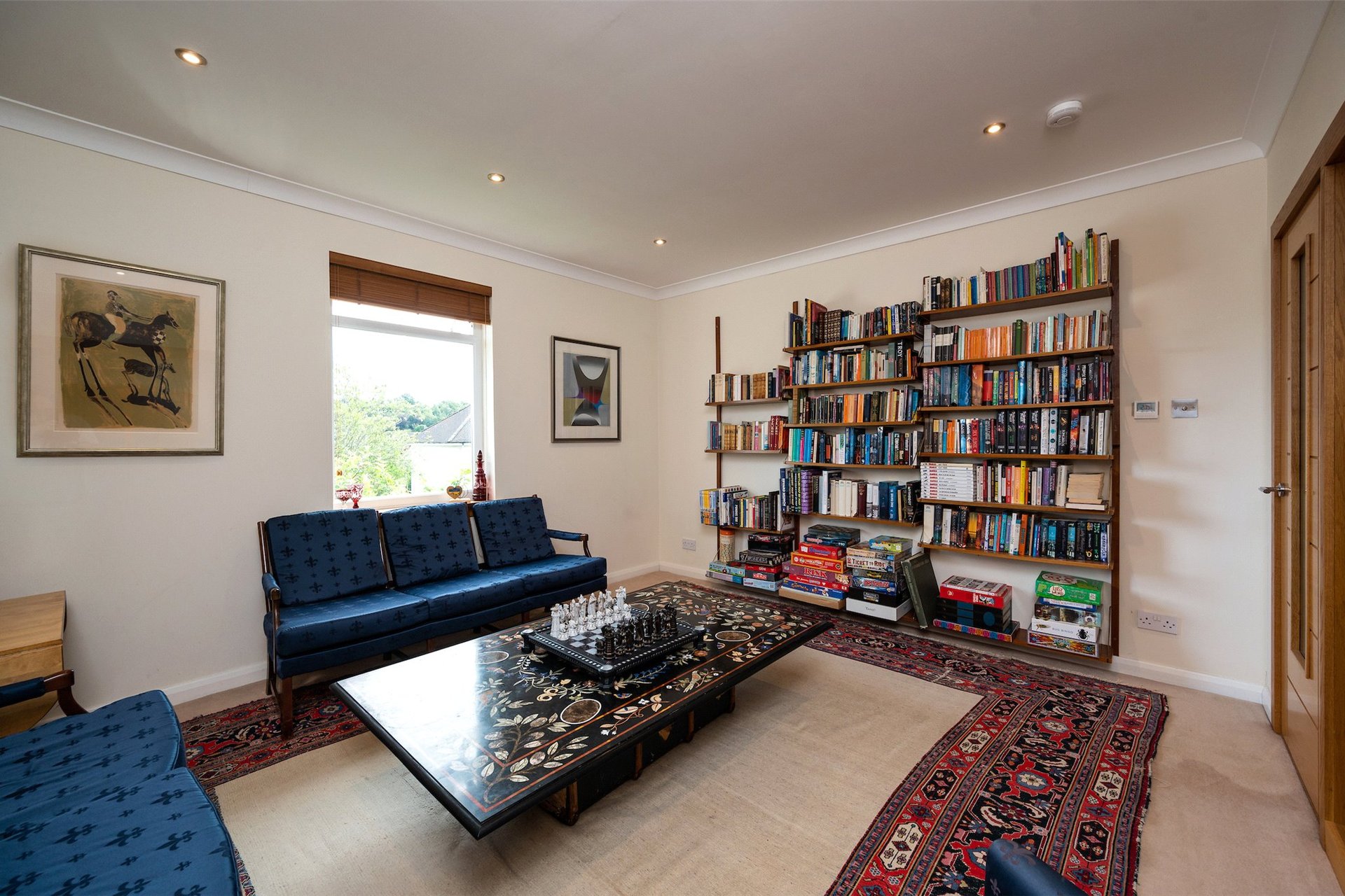 32 Oakbank Crescent, Perth, Perth and Kinross, PH1 1DF - Picture #7