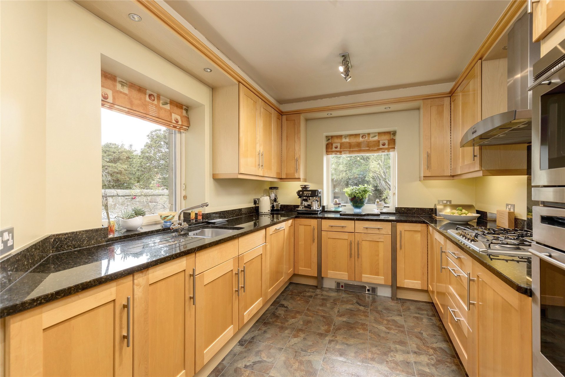 35 Gilmour Road, Edinburgh, EH16 5NS - Picture #7
