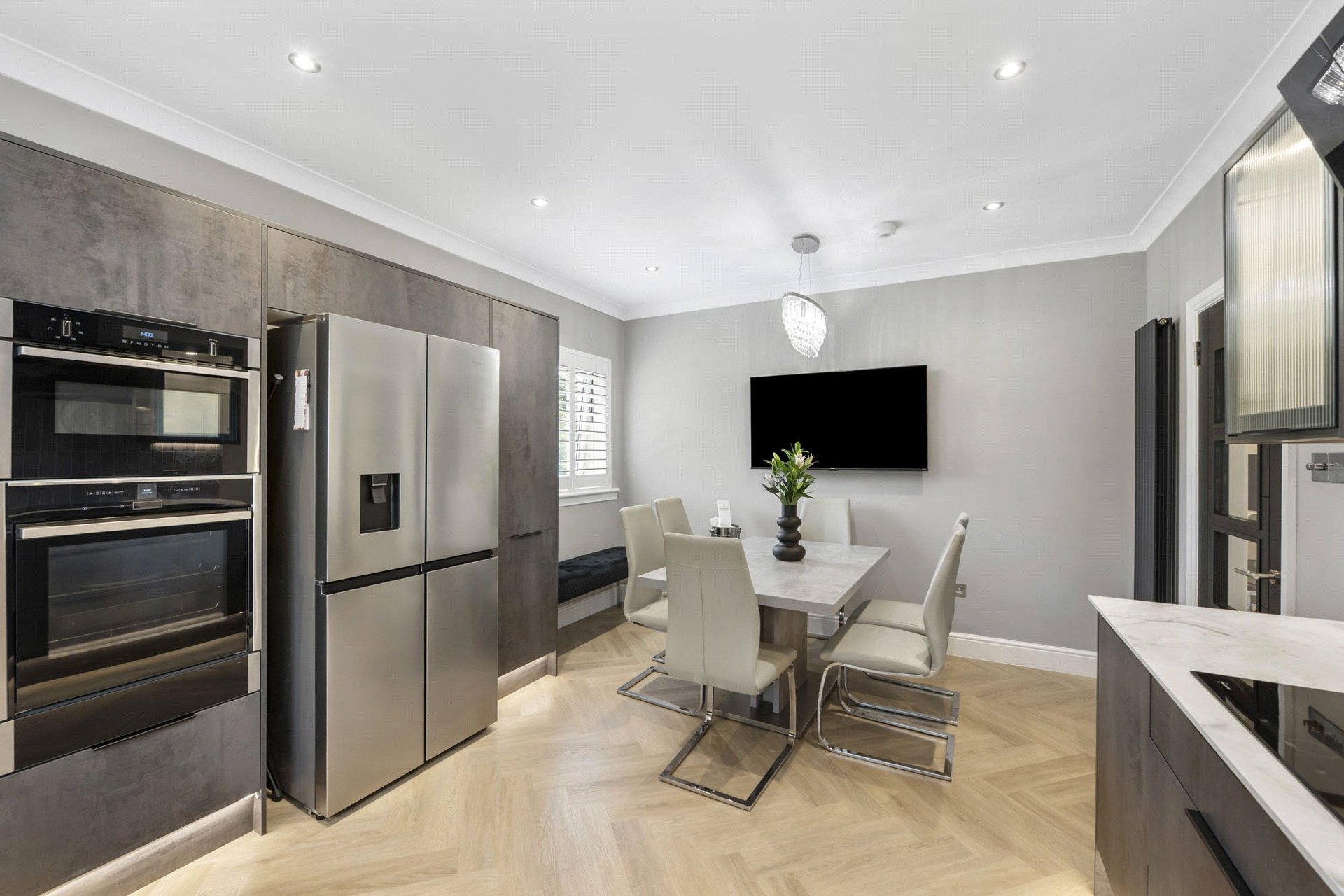 Flat 2-2, 1 Herndon Court, Newton Mearns, Glasgow, G77 5DW - Picture #11