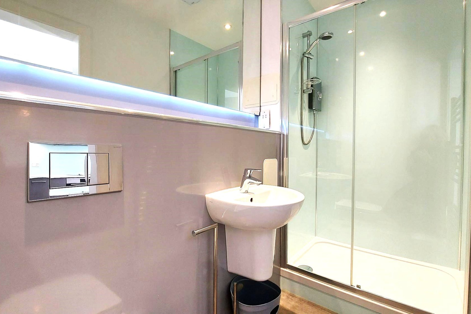 11, 53 Lothian Street, Edinburgh, EH1 1HB - Picture #6