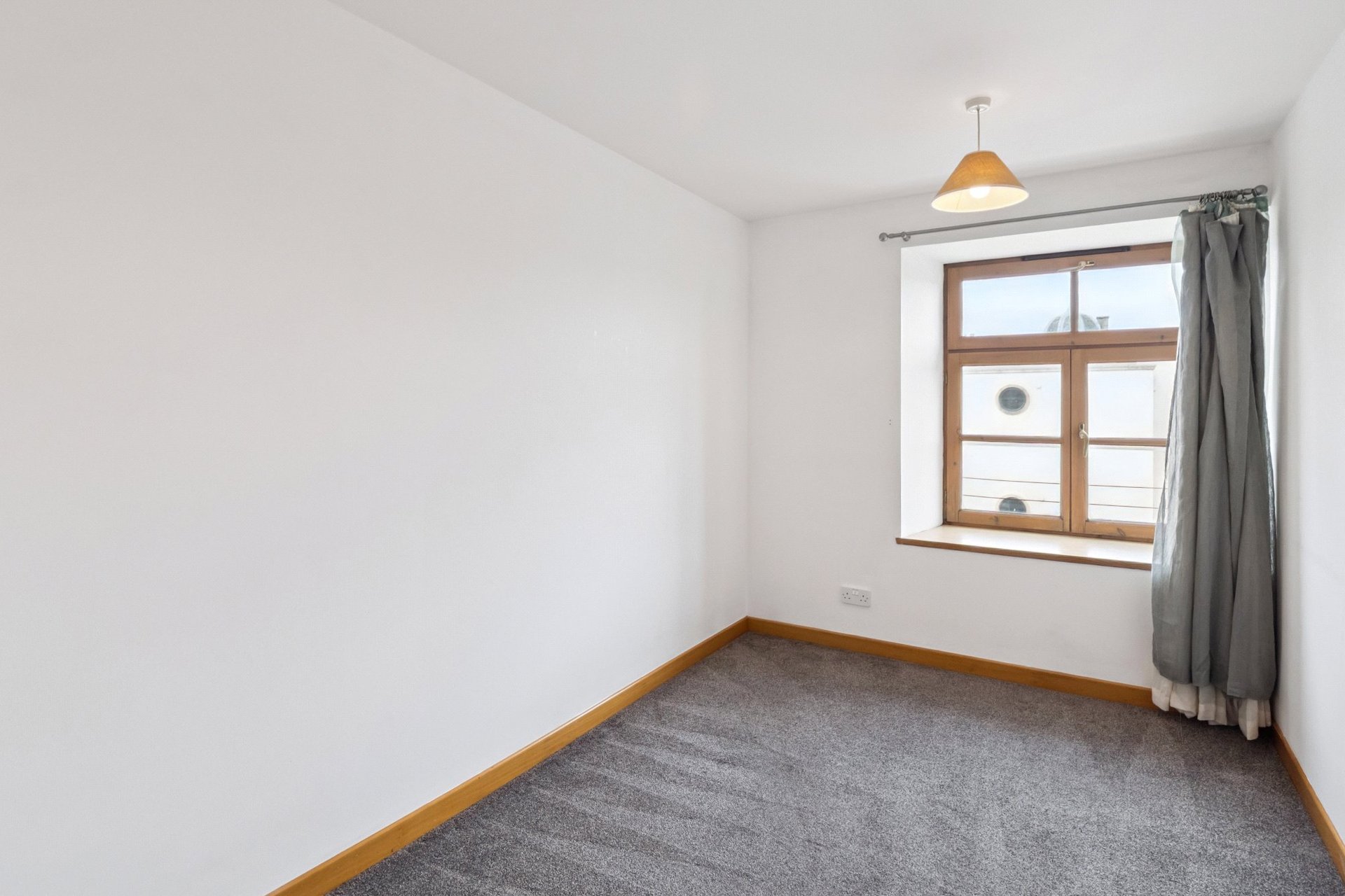 102/72 Commercial Street, Edinburgh, Midlothian, EH6 6LT - Picture #8