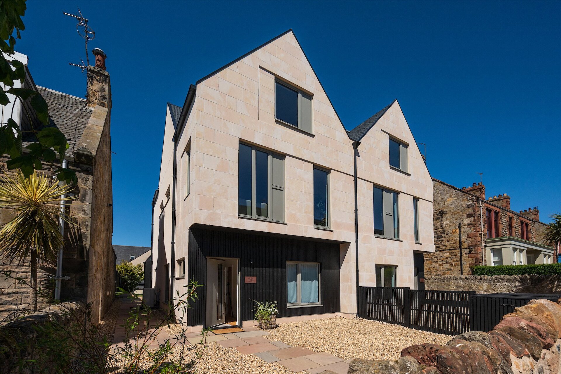 Glen Maree, Main Street, Gullane, East Lothian, EH31 2DA - Picture #1
