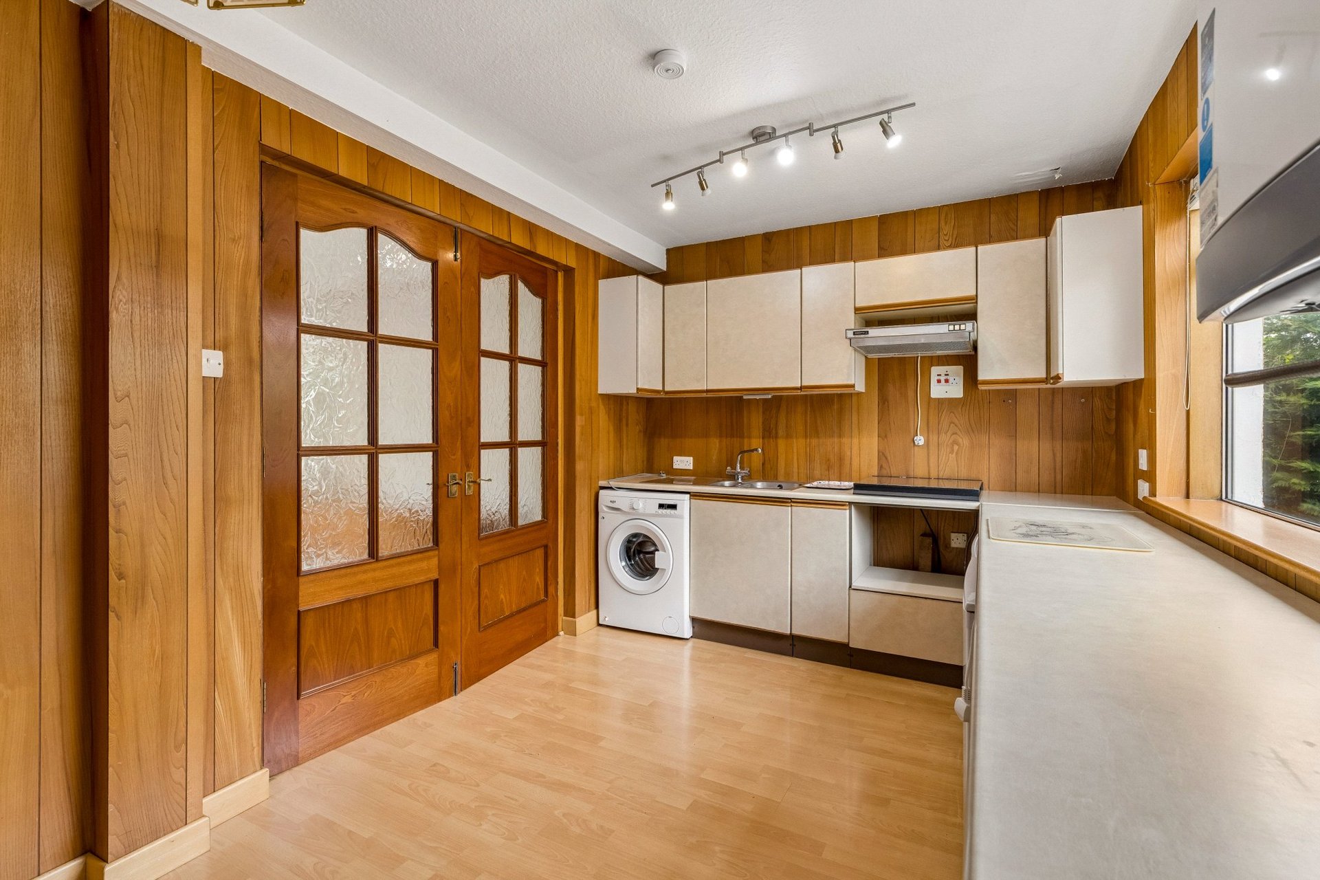 74 Spey Road, Bearsden, G61 1LD - Picture #8