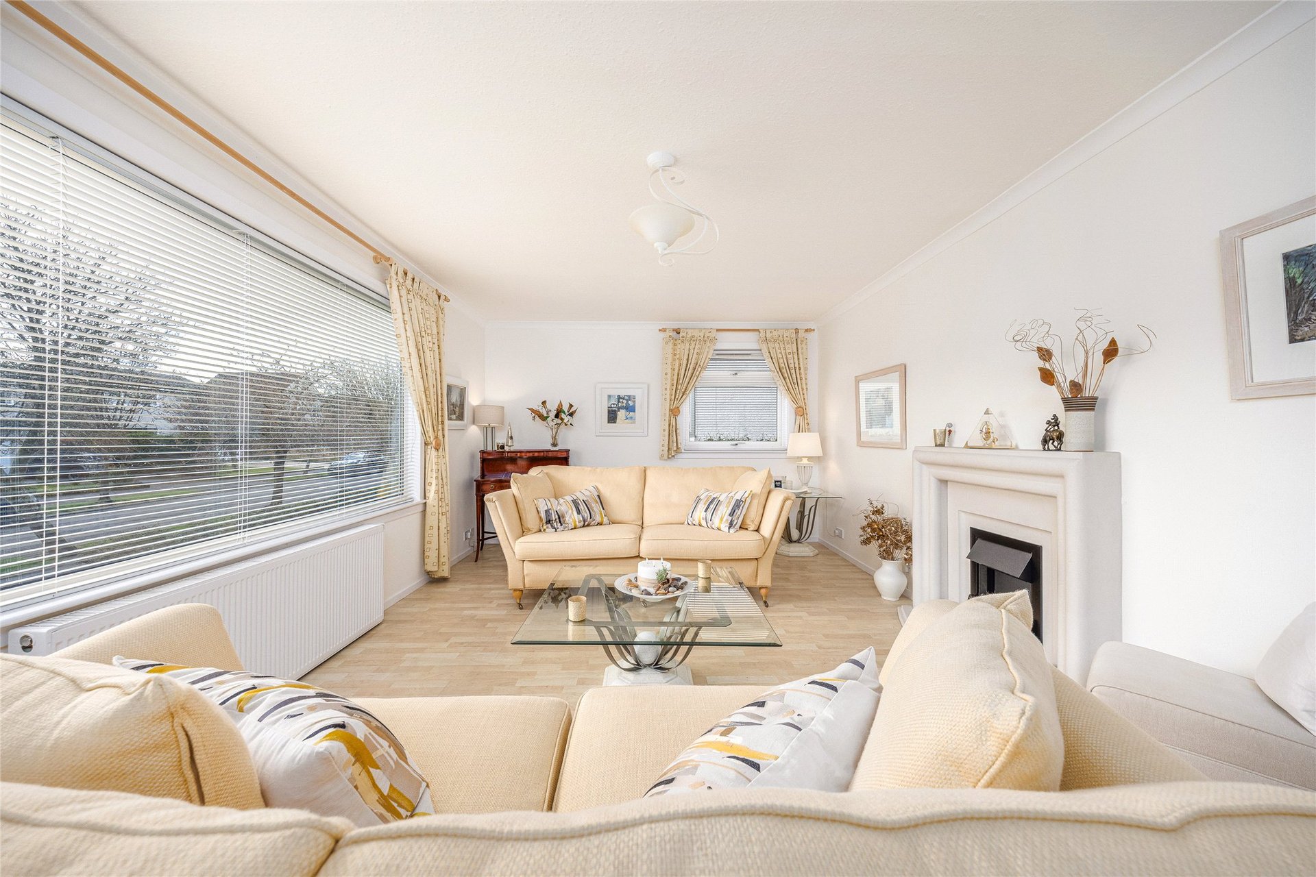 105 Stockiemuir Avenue, Bearsden, G61 3LX - Picture #6