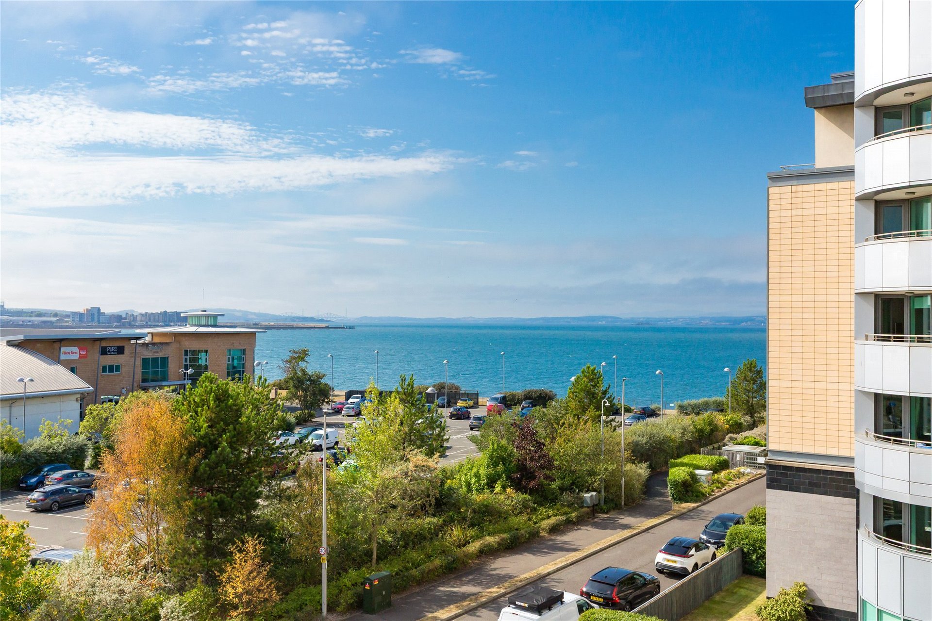 2/8 Western Harbour Place, Western Harbour, Edinburgh, EH6 6NG - Picture #9