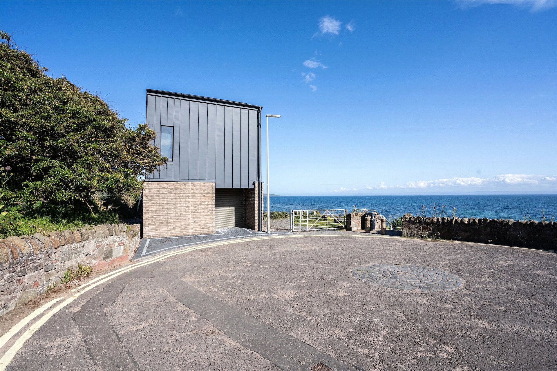 Beach House, The Temple, Lower Largo, Leven, KY8 6JH - Picture #1
