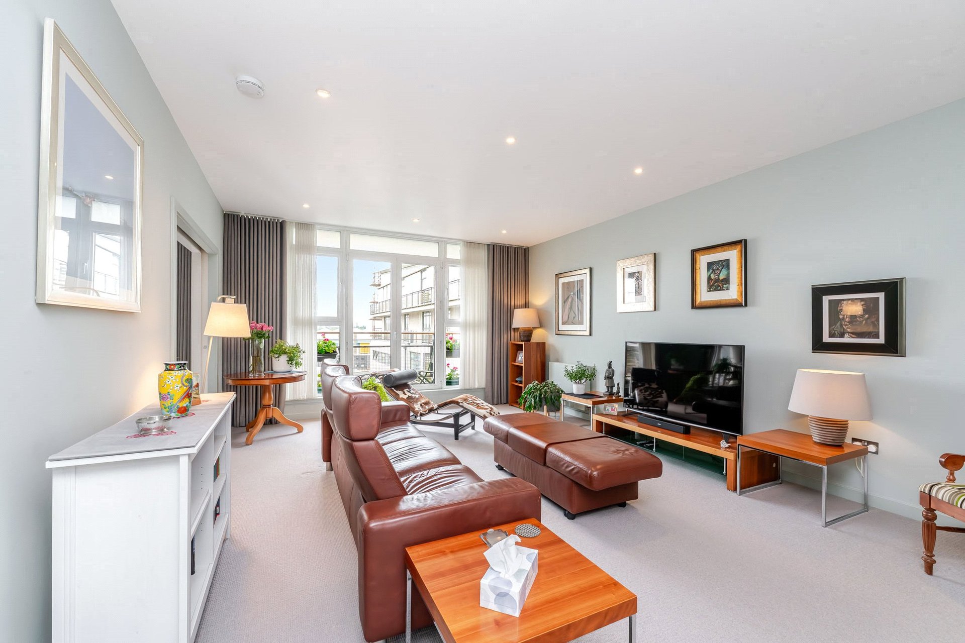 7/2, 341 Glasgow Harbour Terraces, Glasgow Harbour, Glasgow, G11 6BH - Picture #2