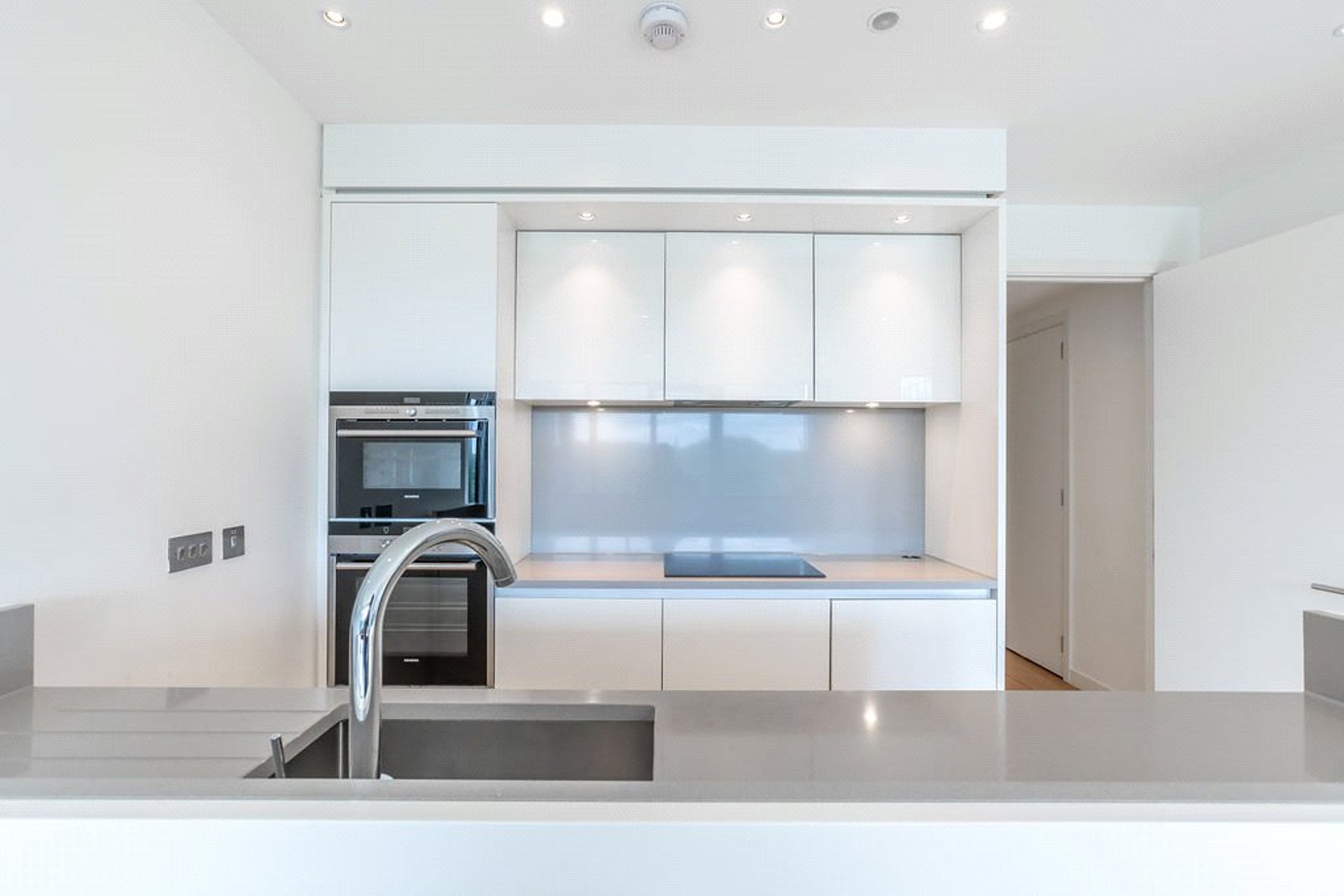 Flat 17, 8 Simpson Loan, Quartermile, Edinburgh, EH3 9GS - Picture #8