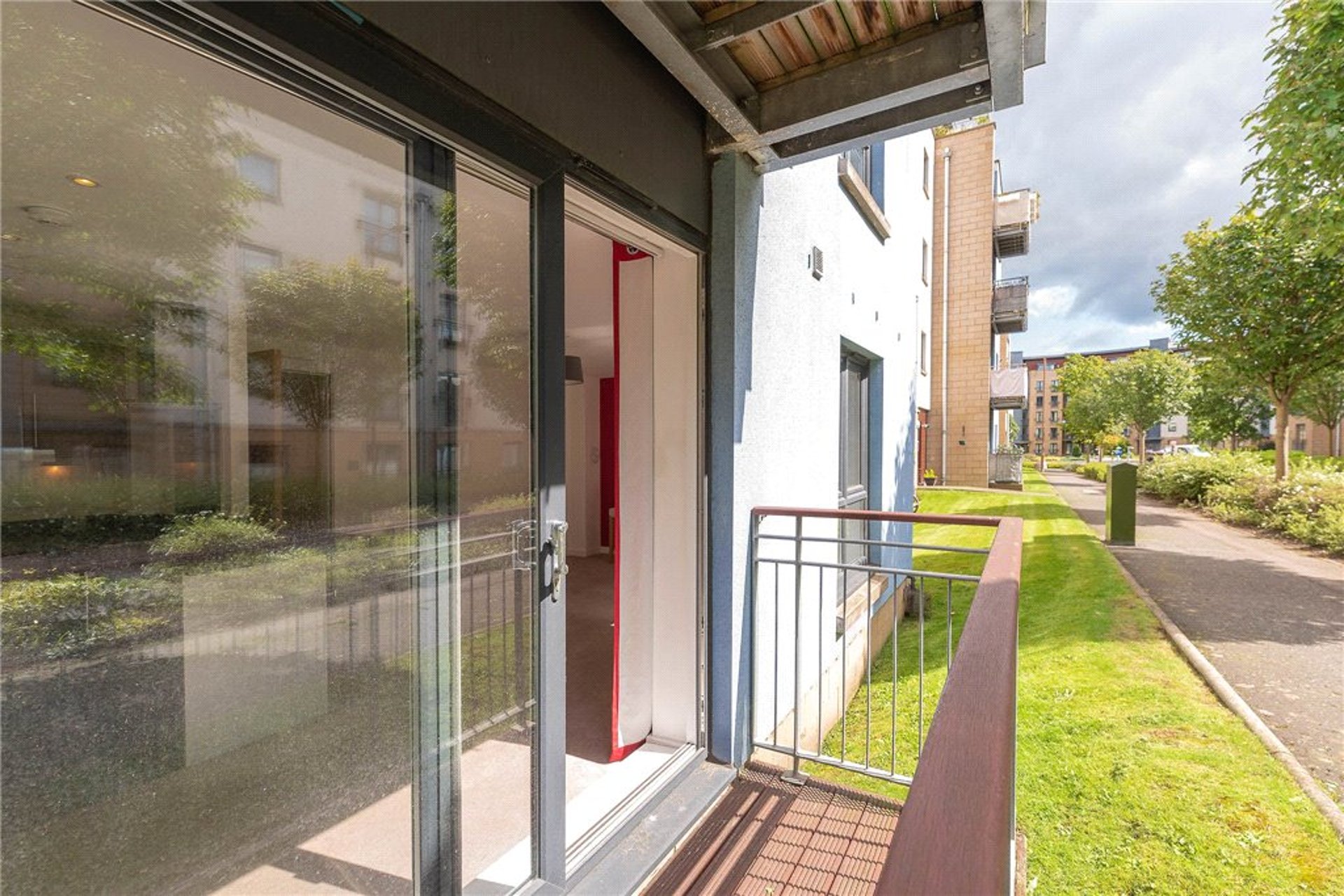 Flat 2, 7 East Pilton Farm Avenue, Edinburgh, Midlothian, EH5 2QF - Picture #10