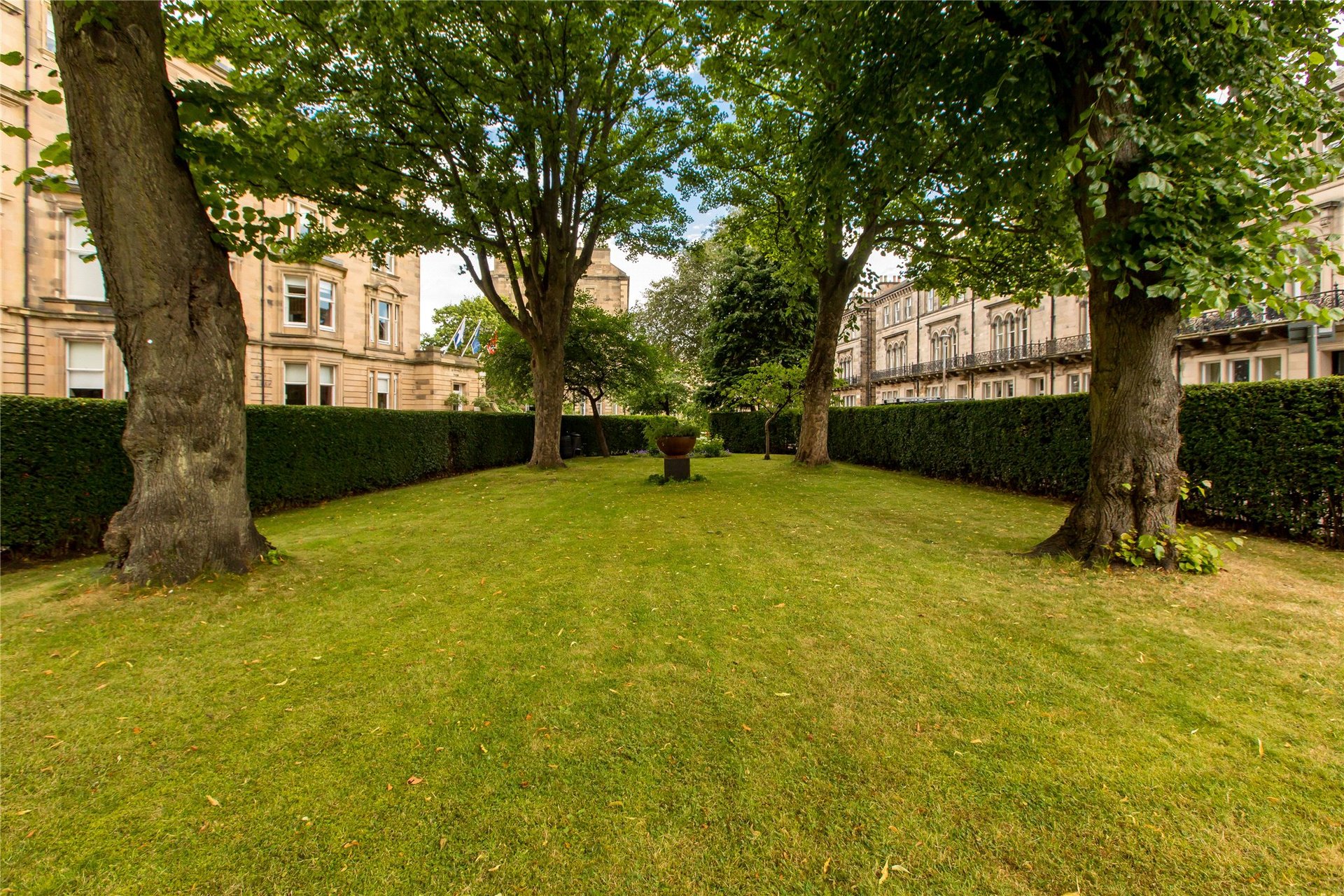 12/2 Rothesay Place, Edinburgh, EH3 7SQ - Picture #13