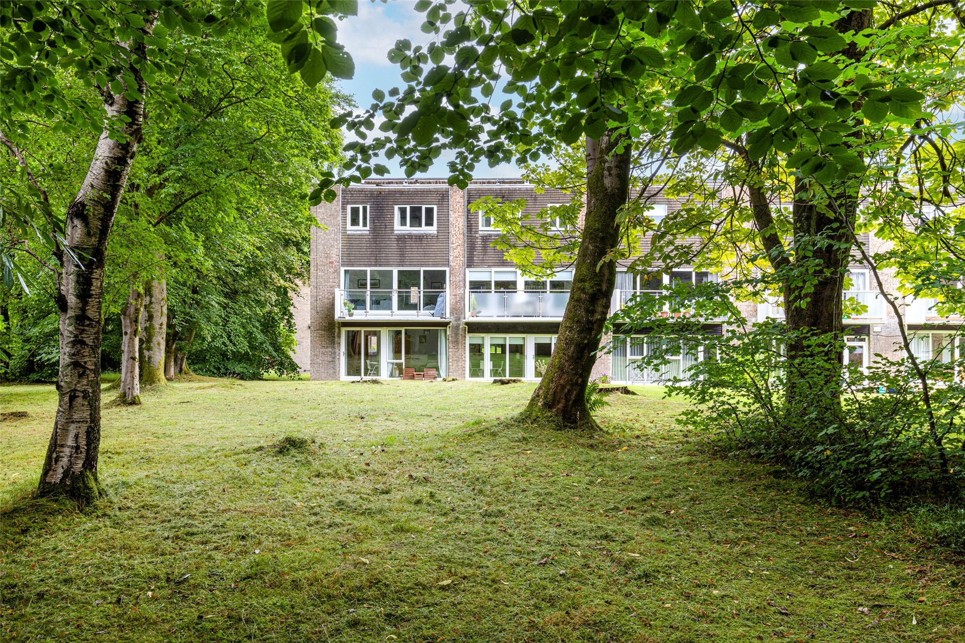 9/5, Whistlefield Court, 2 Canniesburn Road, Bearsden, G61 1PX - Picture #37