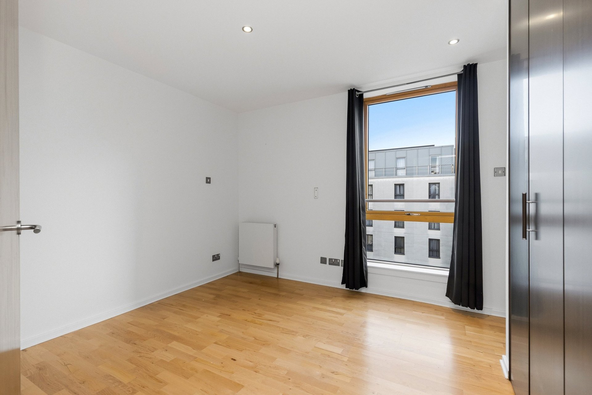 Flat 17, 39 Gardner's Crescent, Edinburgh, EH3 8DG - Picture #7