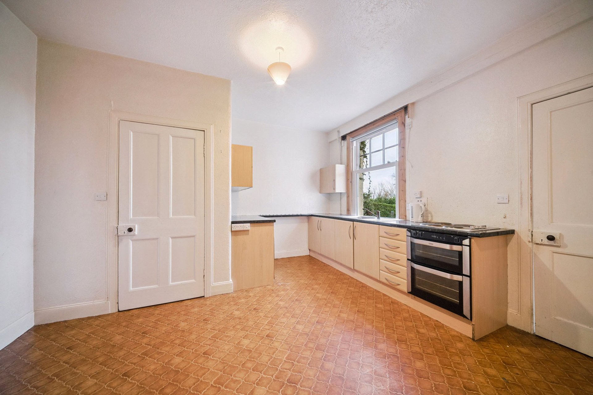 52 Gordon Road, Edinburgh, EH12 6LU - Picture #12