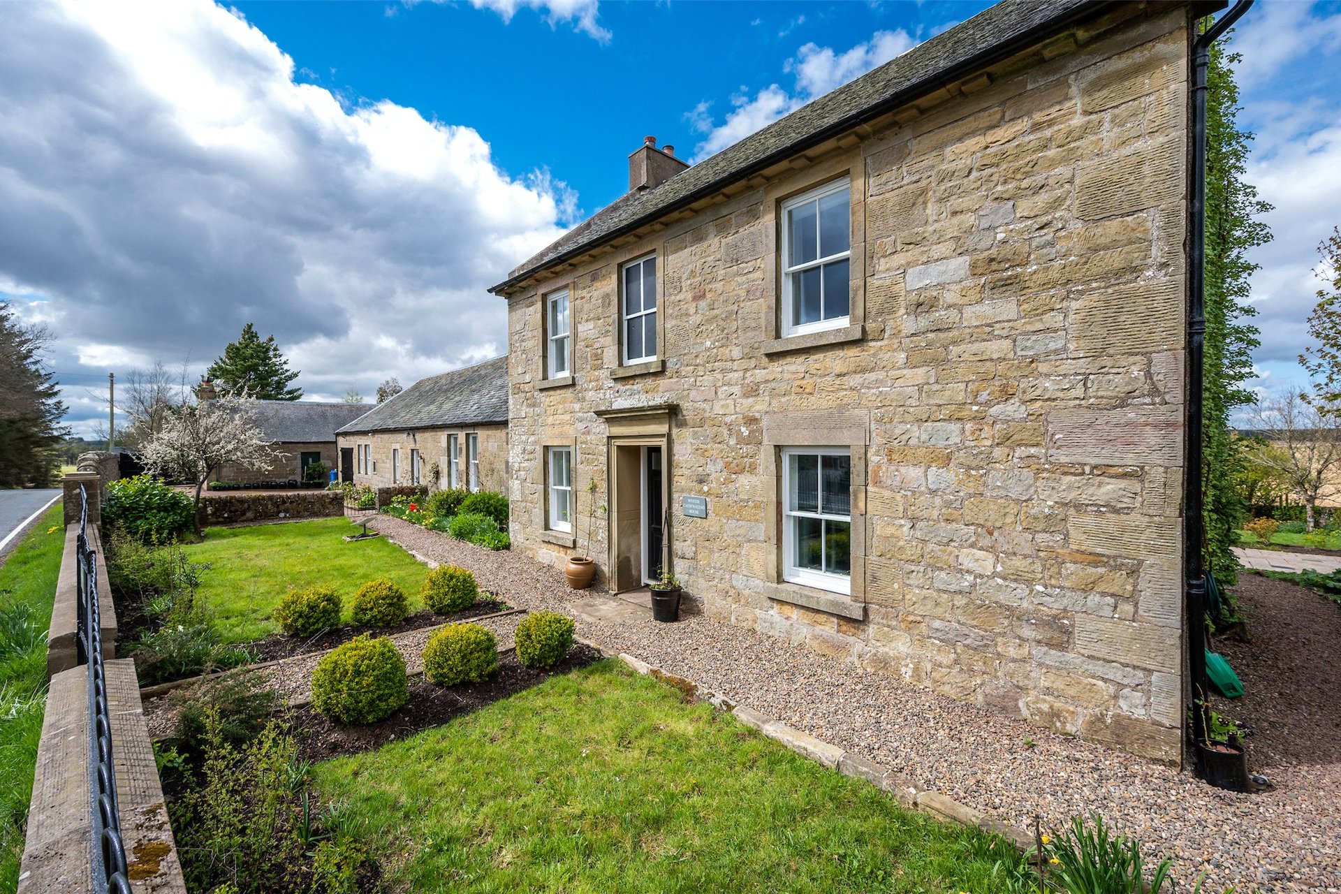 Wester Causewayend House, Kirknewton, West Lothian, EH27 8DH - Picture #29