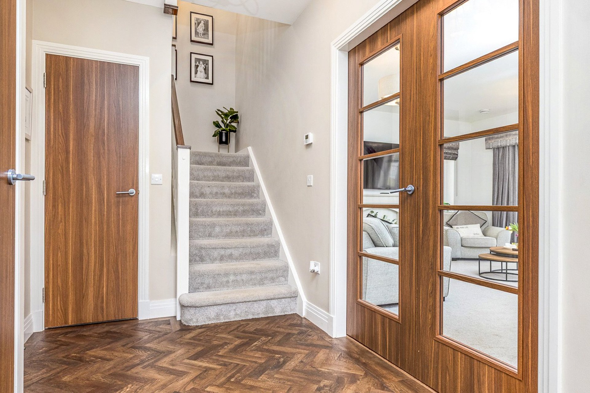 1 Grant Place, Bearsden, G61 3FA - Picture #18