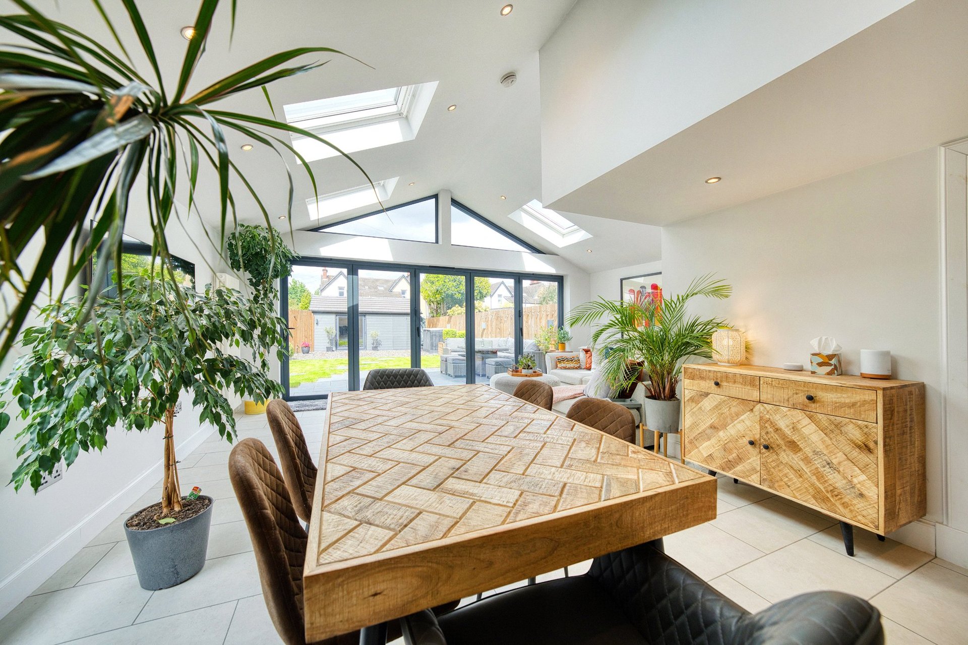 1 Dunglass Avenue, Scotstoun, Glasgow, G14 9DX - Picture #14