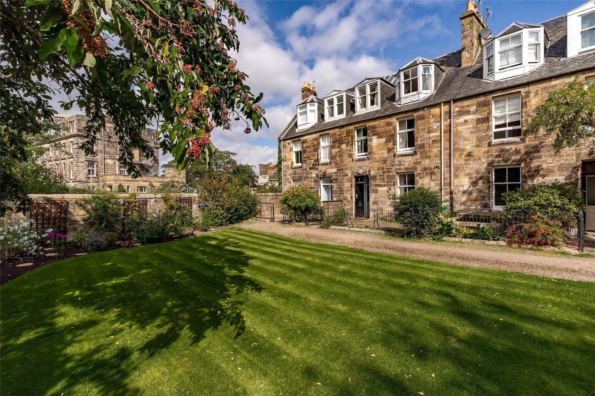 The Haven, 1 Abbotsford Place, St. Andrews, Fife, KY16 9HQ - Picture #2