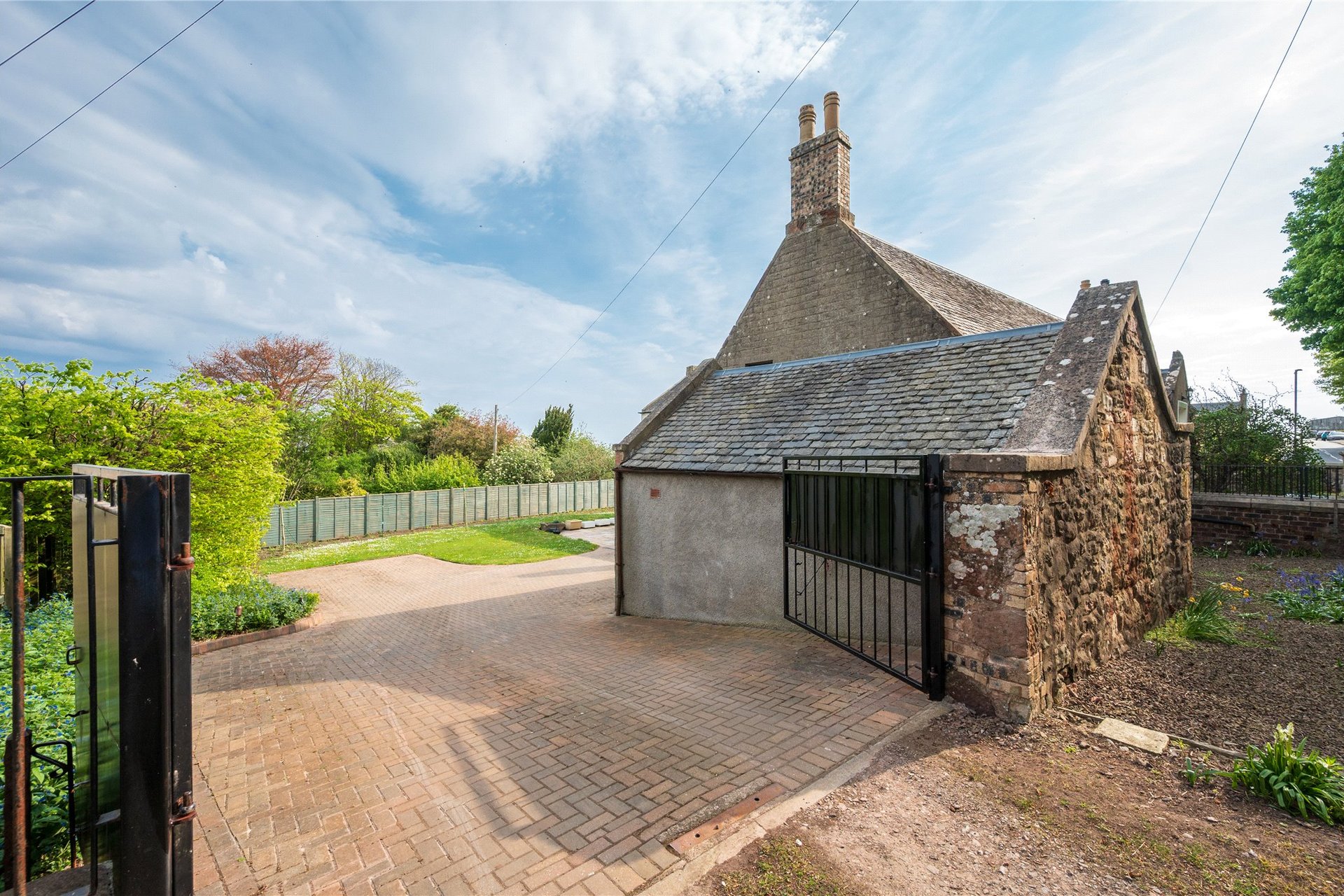Innerwick House, Main Street, Innerwick, Dunbar, East Lothian, EH42 1SE - Picture #32