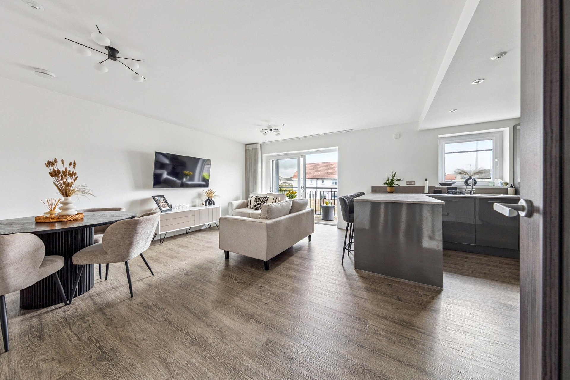 Flat 1/4, 2 Dervaig Wynd, Newton Mearns, Glasgow, G77 5XE - Picture #7