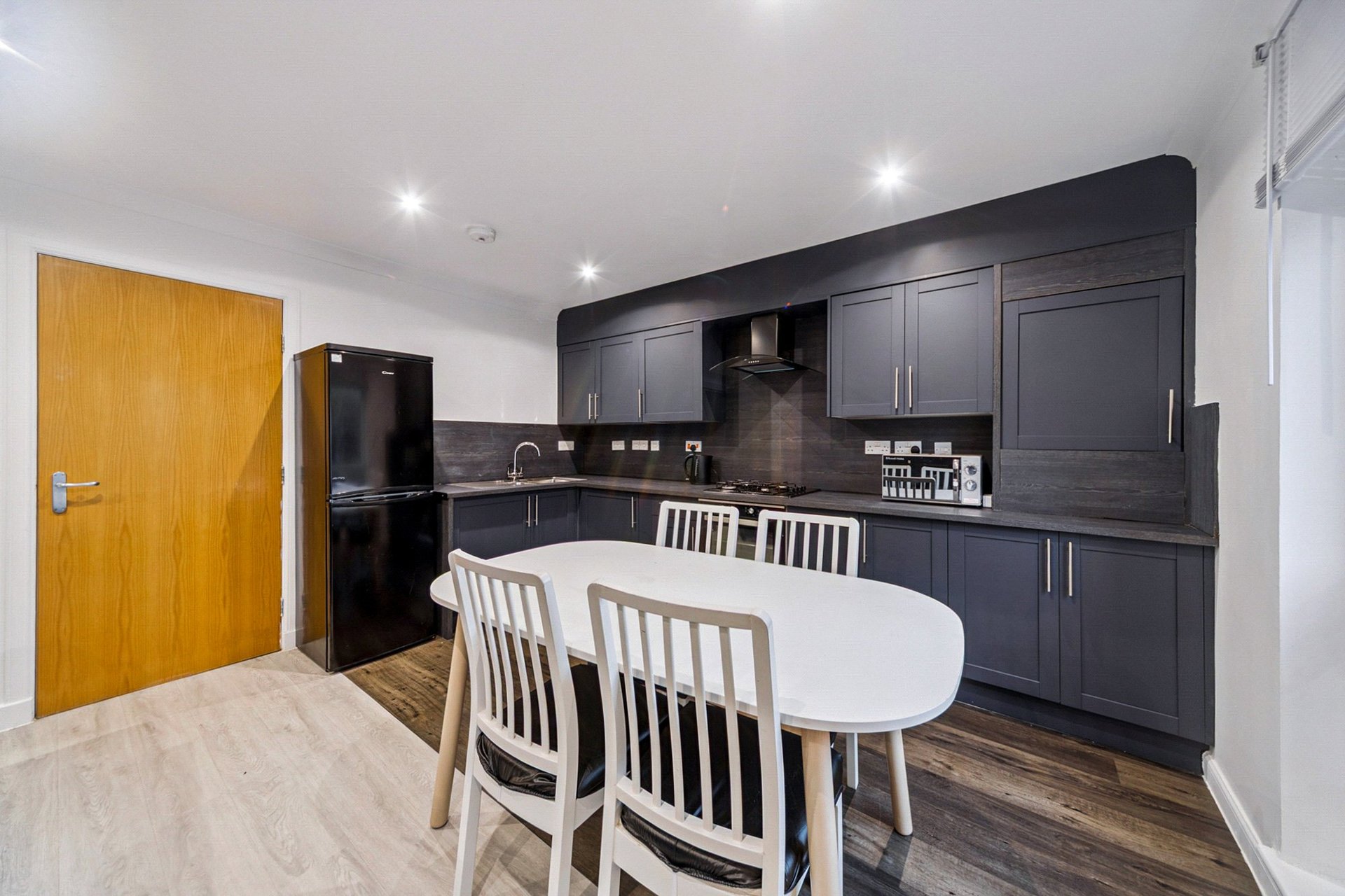 0/2, 26 Thornwood Avenue, Thornwood, Glasgow, G11 7TW - Picture #6