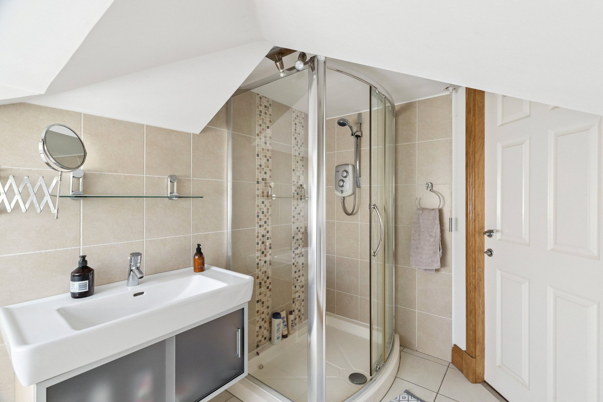 55 Eaglesham Road, Clarkston, Glasgow, G76 7TR - Picture #23