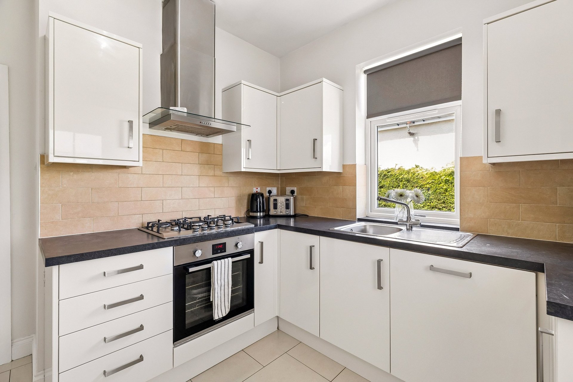5 Beech Crescent, Newton Mearns, Glasgow, G77 5BN - Picture #11