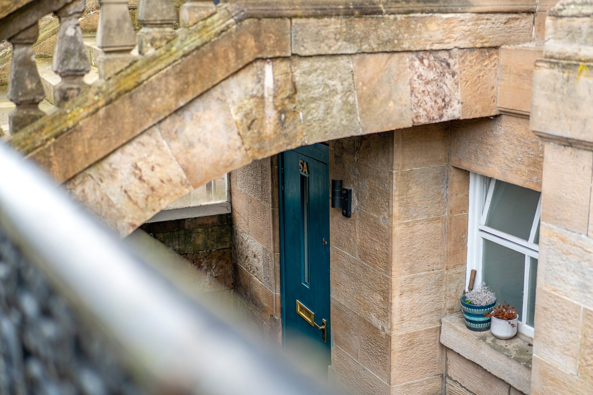 Main Door, 5A Crown Circus, Dowanhill, Glasgow, G12 9HB - Picture #4