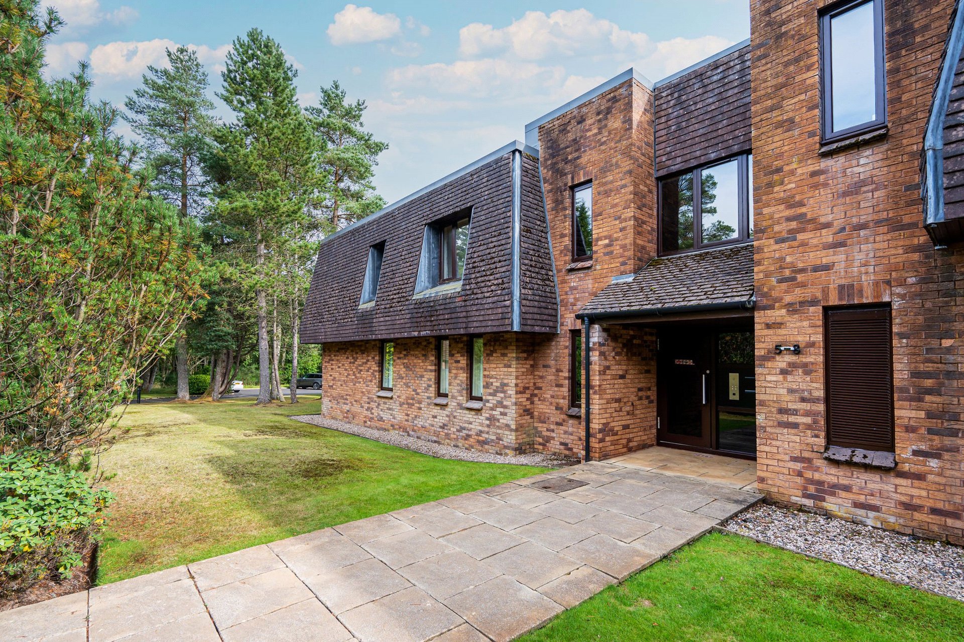 6 Dunbar Court, Gleneagles Village, Auchterarder, Perth and Kinross, PH3 1SE - Picture #14