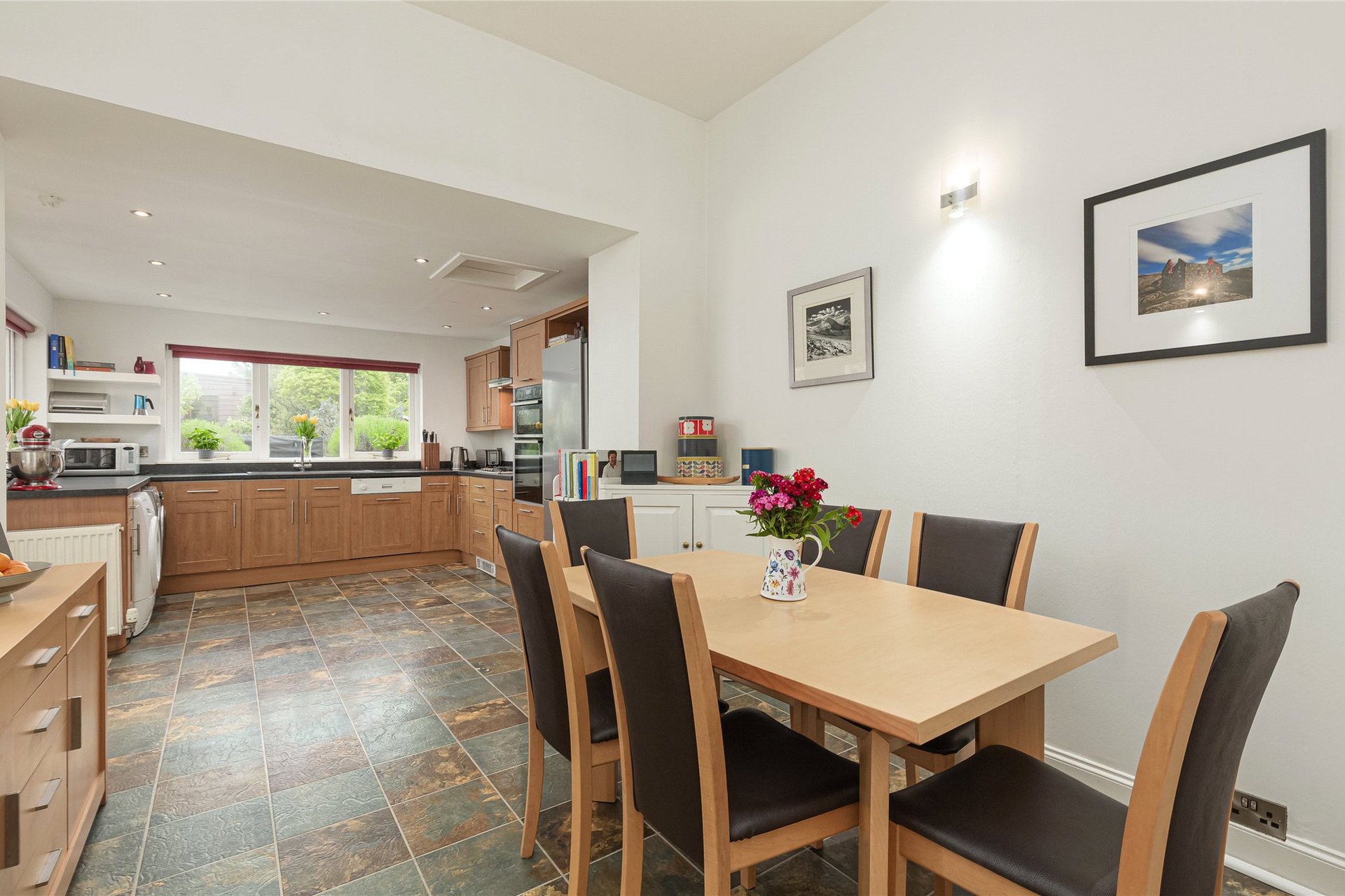8 Craigcrook Road, Edinburgh, EH4 3NQ - Picture #9