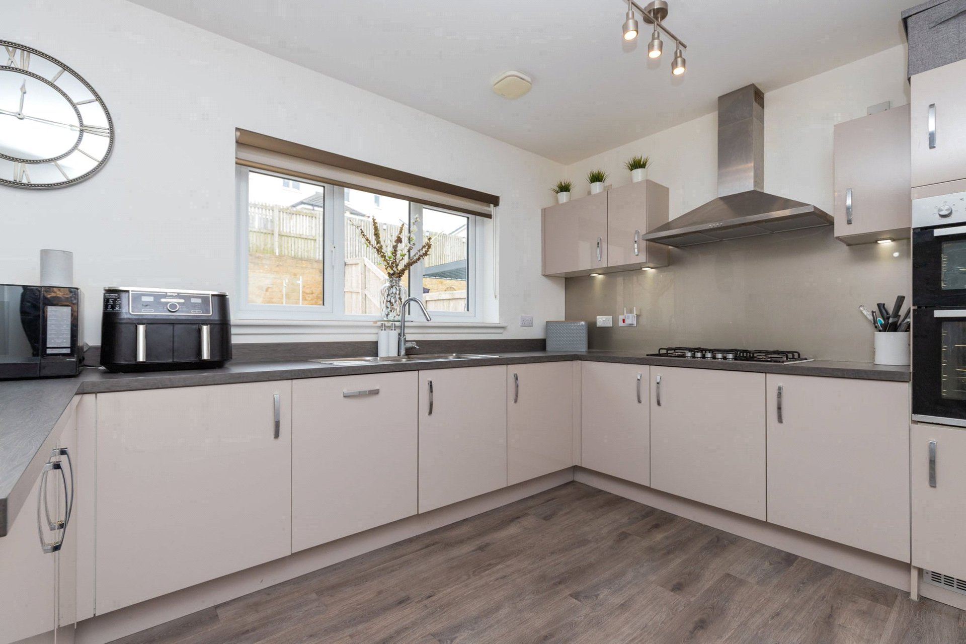 32 Duncolm View, Barrhead, Glasgow, East Renfrewshire, G78 2BS - Picture #18