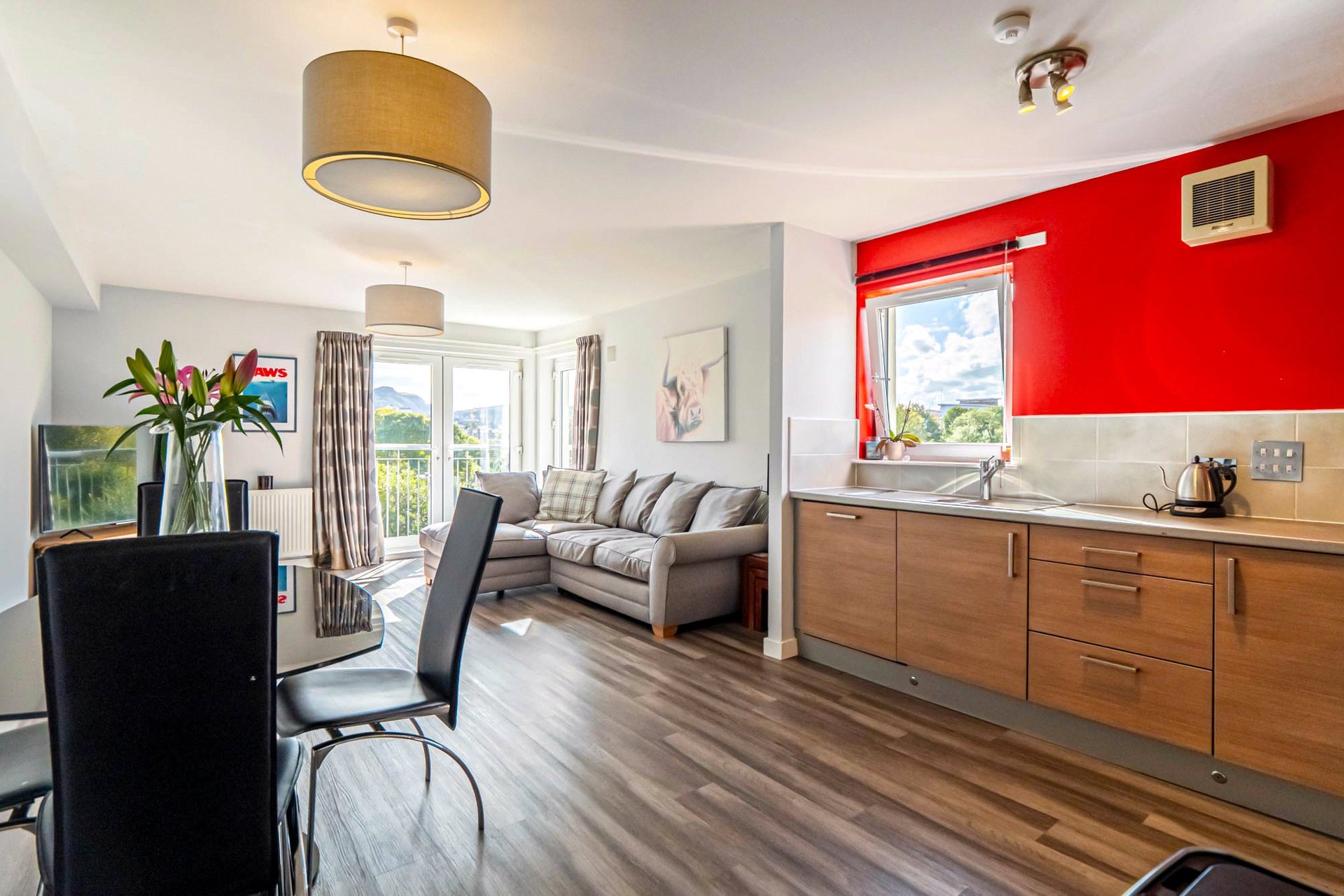 Flat 16, 201 Broughton Road, Edinburgh, EH7 4QN - Picture #2