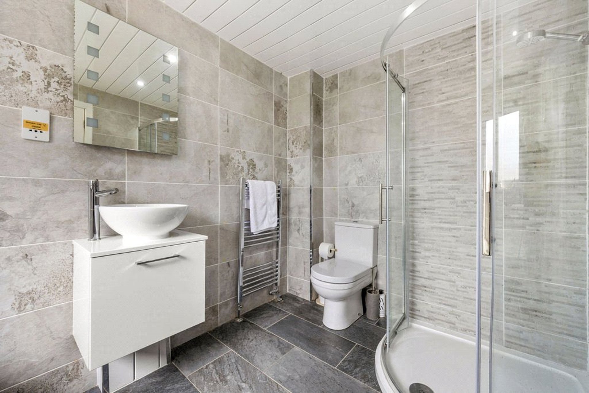 8 Argyll Road, Bearsden, G61 3JX - Picture #21
